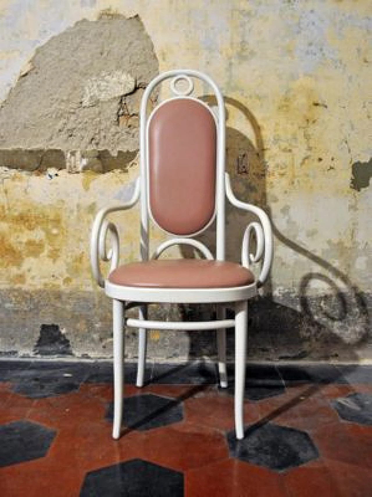 Lacquered bentwood armchair with pink leather details by Thonet, 1980s 1