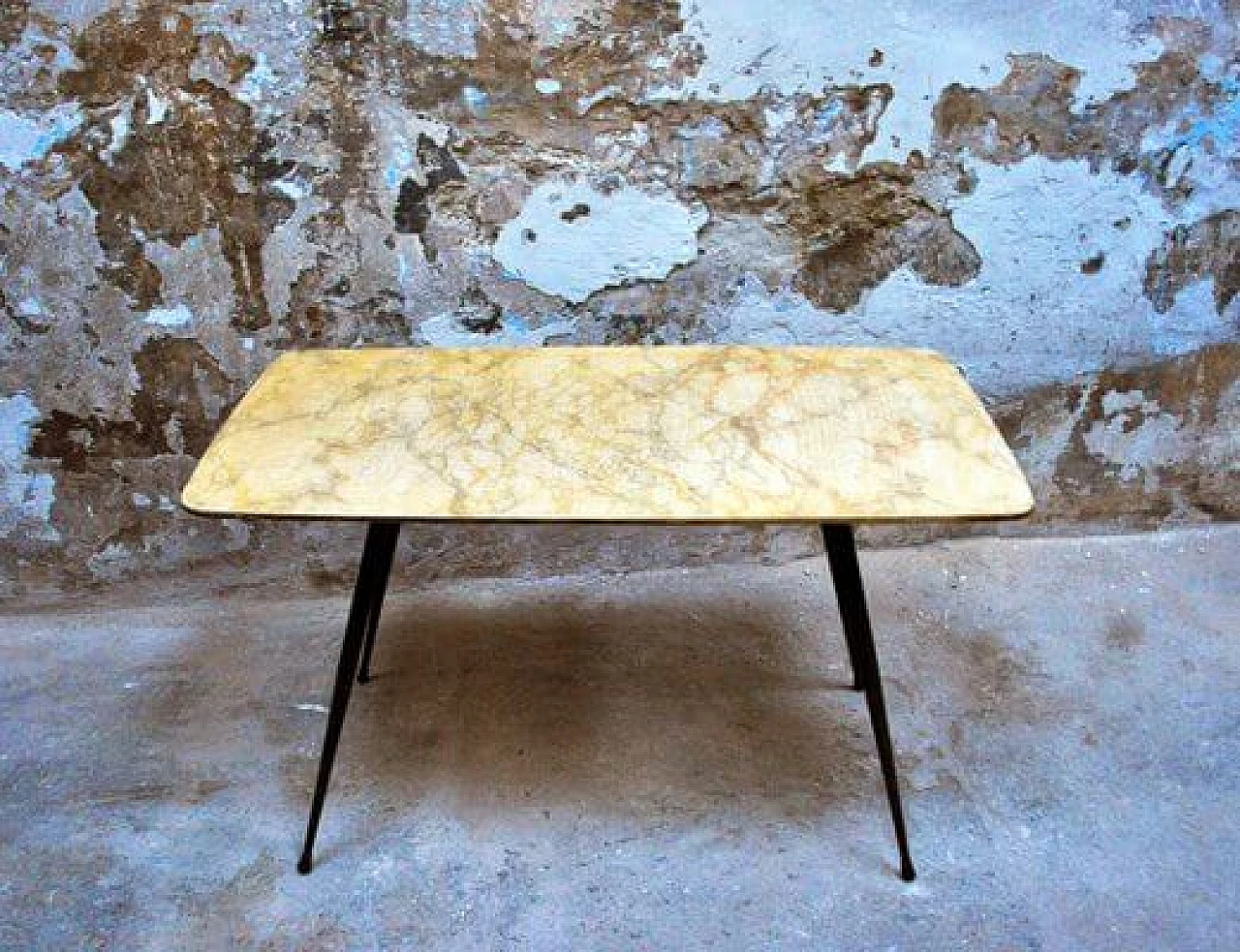 Coffee table in marbled wood, 1950s 1