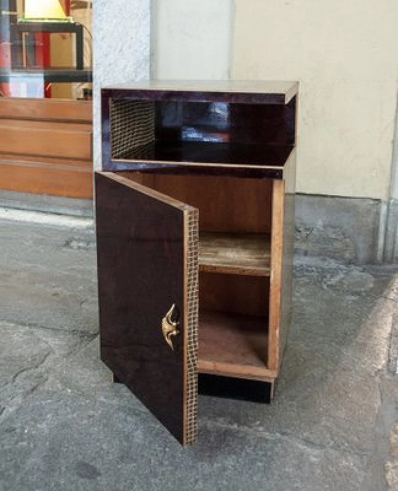 Comodino in legno e ottone, anni '30 3