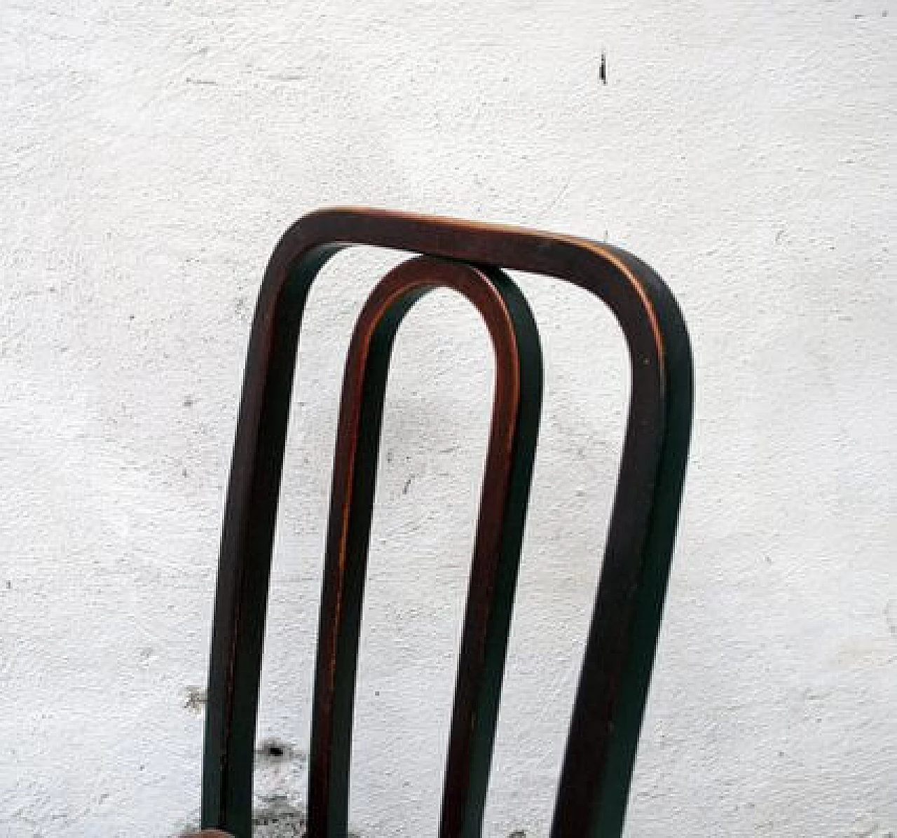4 wooden chairs attributed to Thonet, 1910s 7