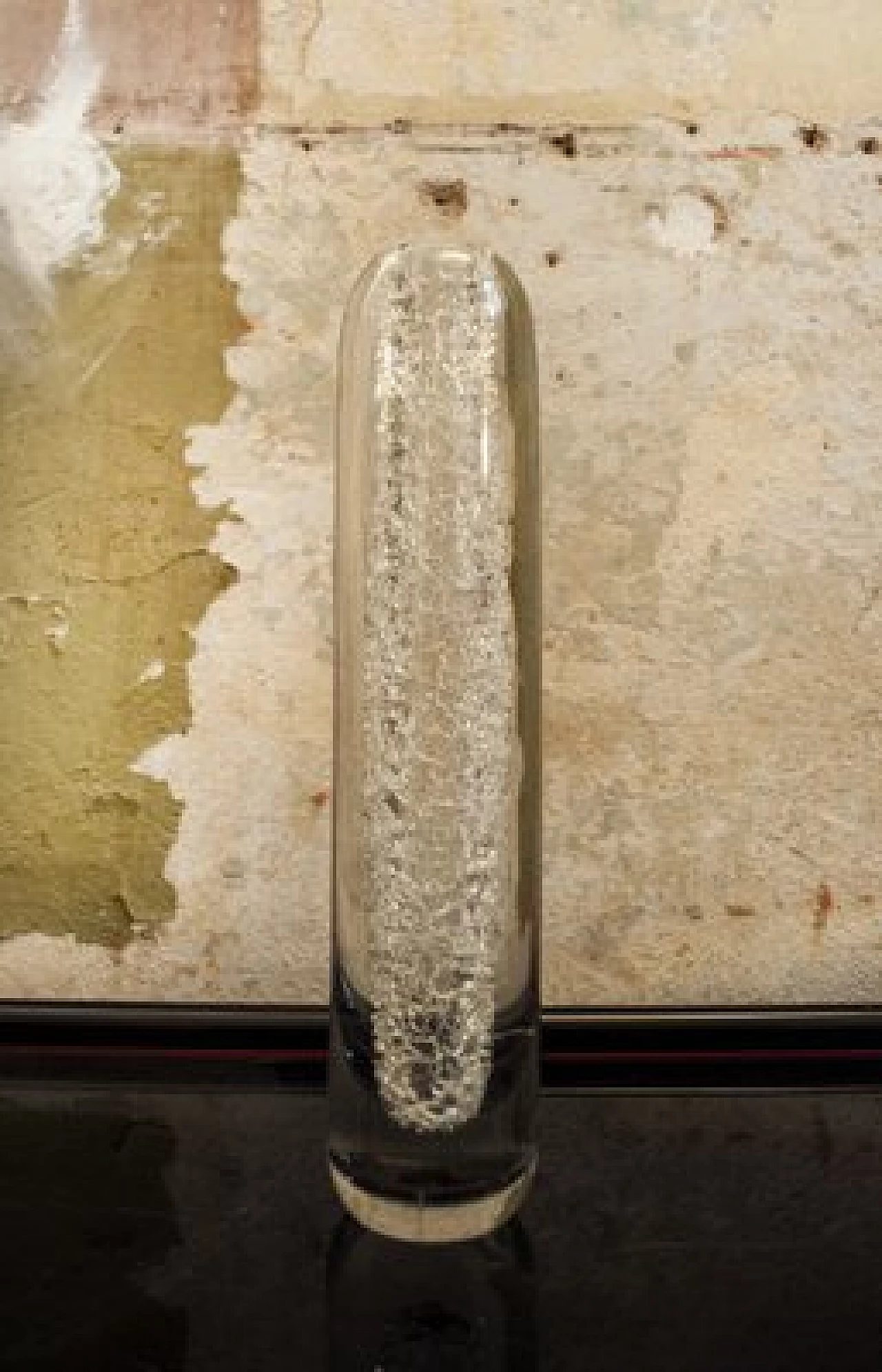 Murano crackle glass vase by Alfredo Barbini for Barbini, 1960s 1