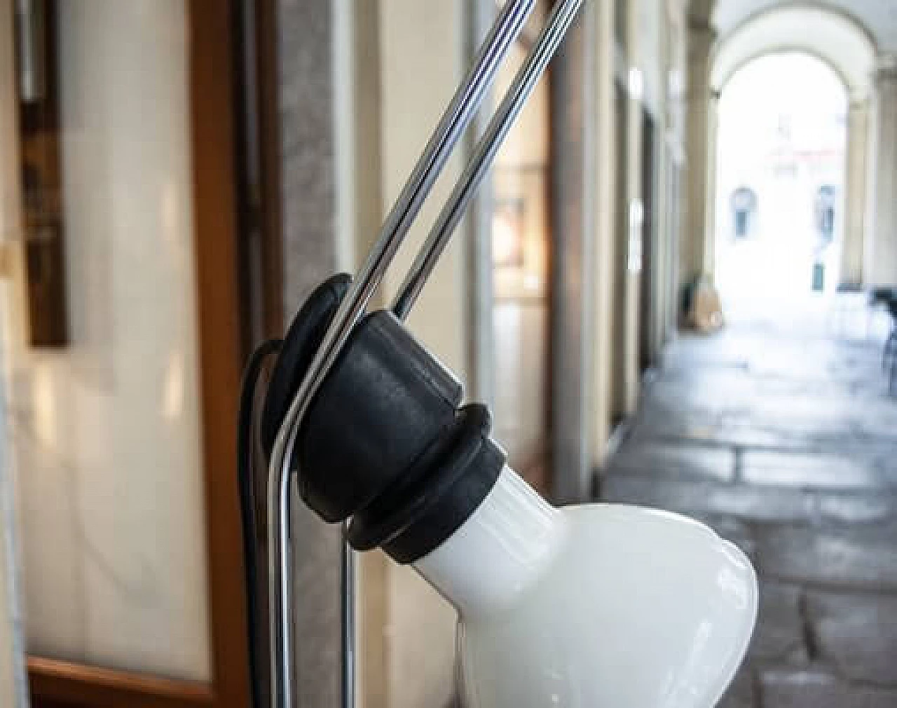 Lampada da terra regolabile con doppia luce in alluminio e plastica, anni '70 6