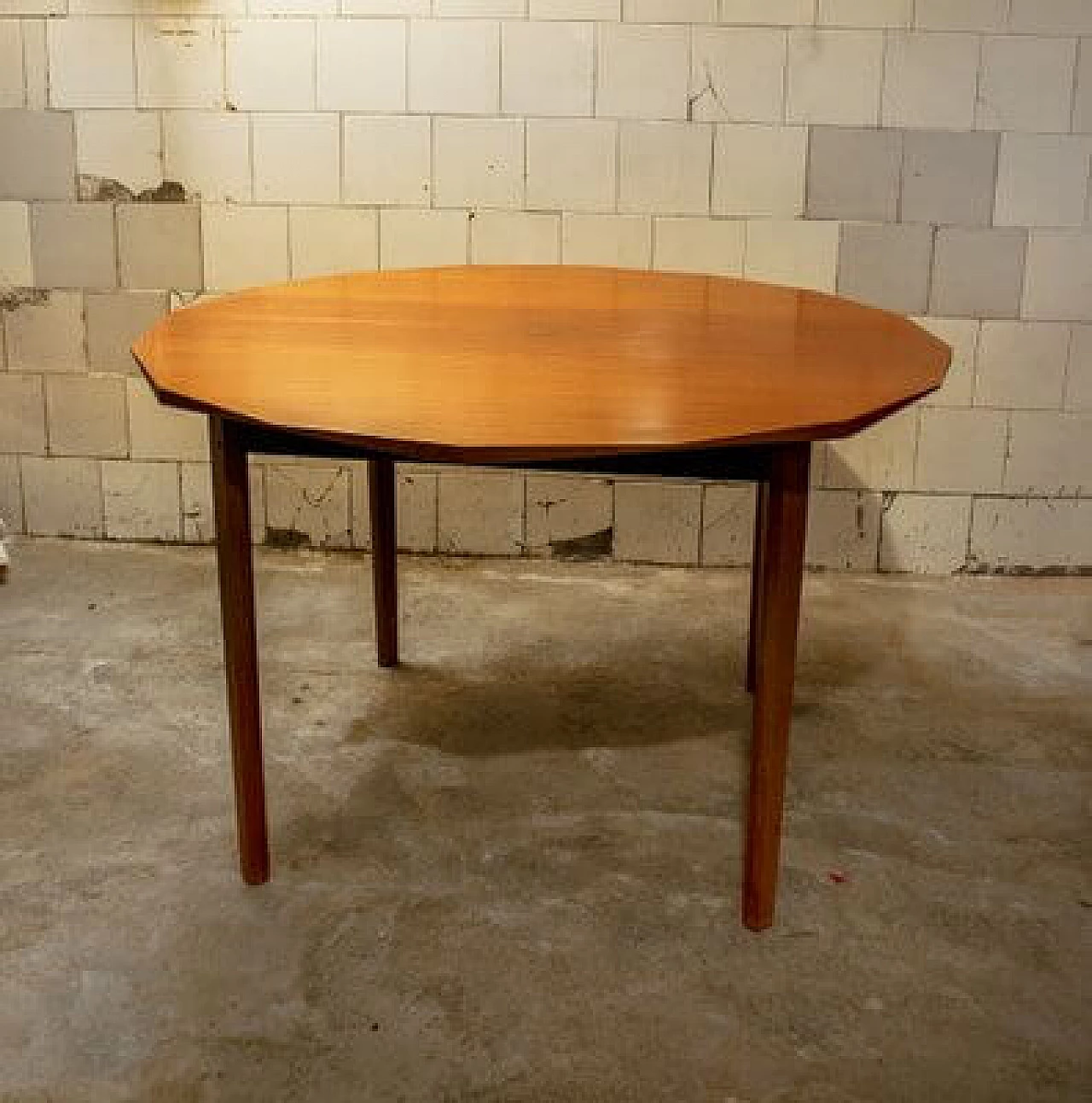 Rosewood and walnut dining Table, 1960s 1