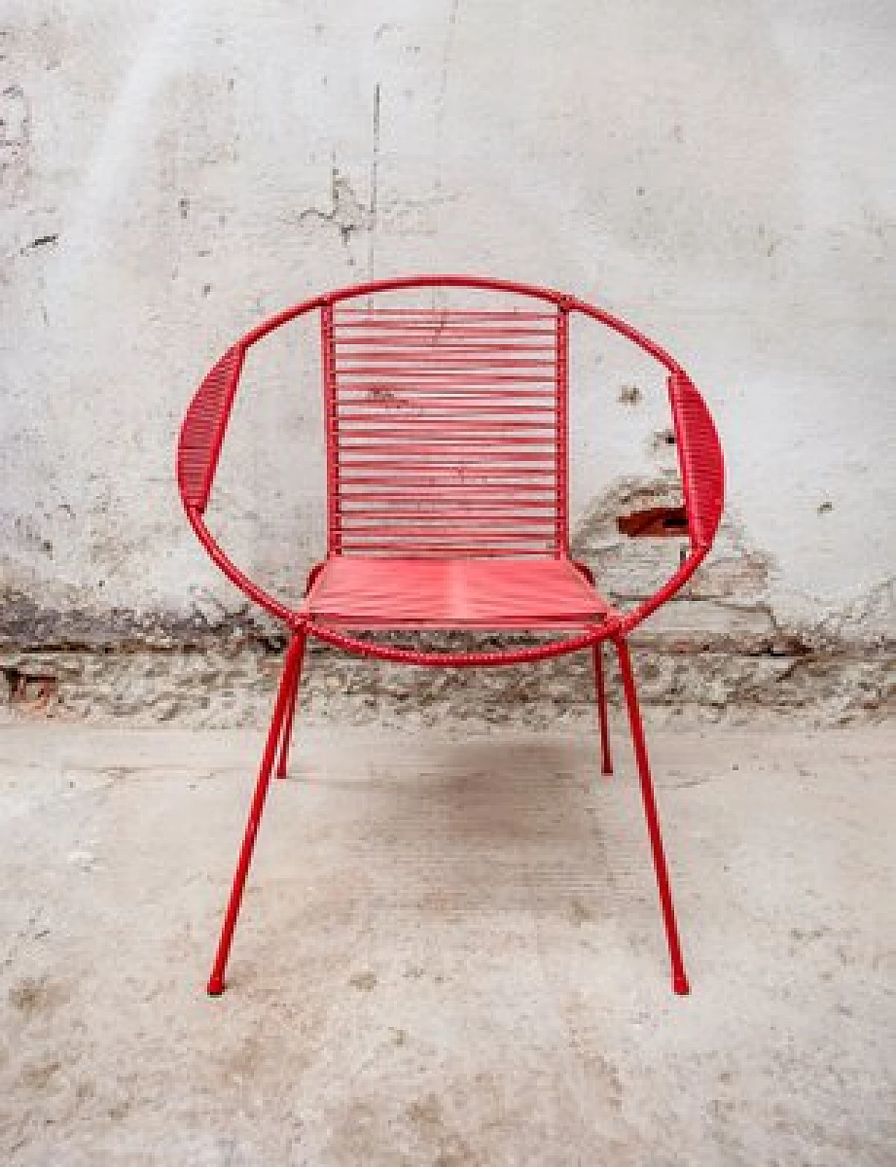 Pair of red children's chairs in iron and plastic, 1950s 1