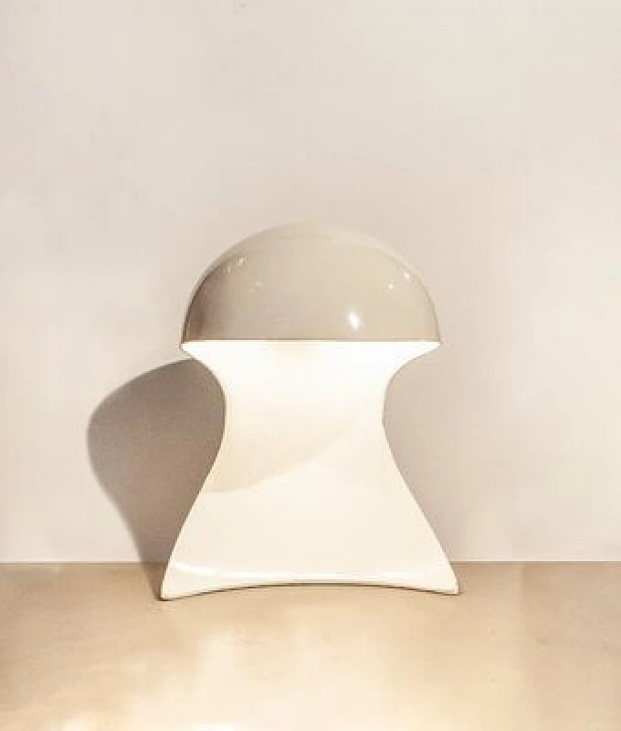 Dania table lamp by Dario Tognon for Artemide, 1969 4
