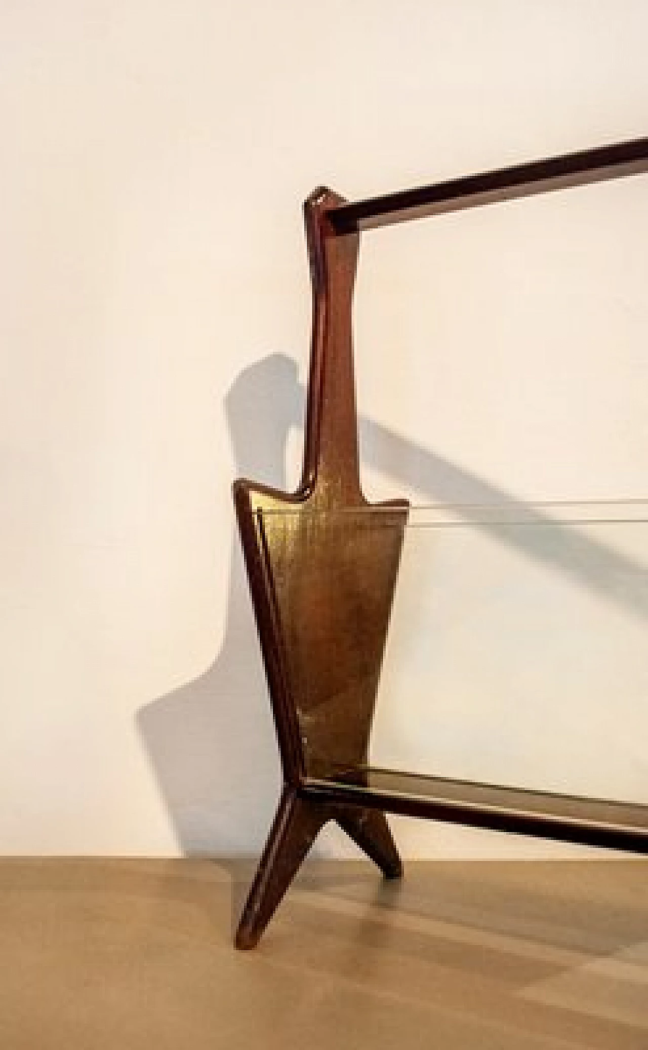 Magazine rack with wooden frame & glass by Ico Parisi, 1960s 4