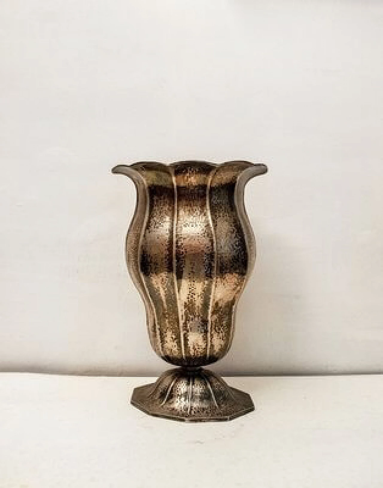 Vaso in argento di Romeo Miracoli Milano, anni '40 1