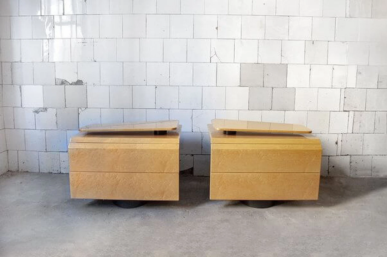 Pair of maple nightstands by Giovanni Offredi for Saporiti, 1970s 4