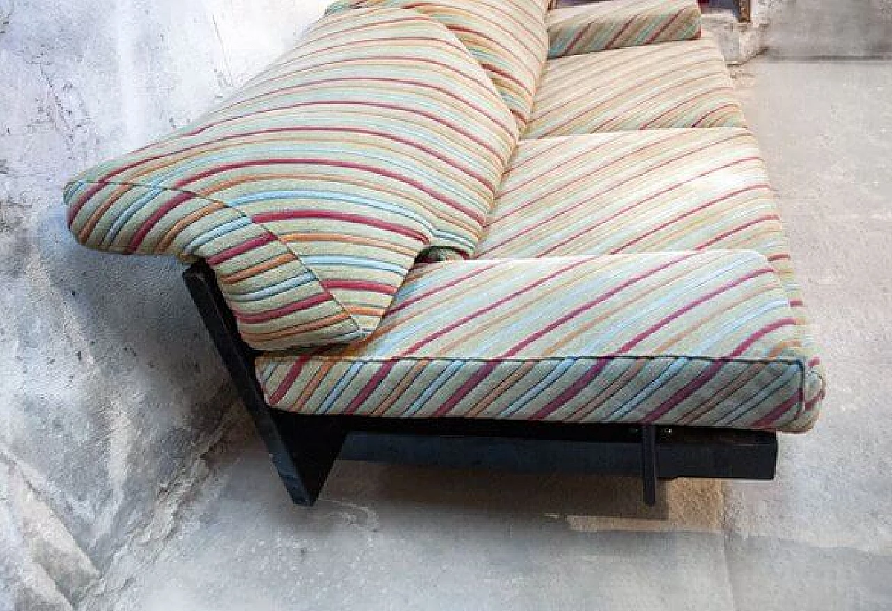 Sofa with Missoni fabric by Giovanni Offredi for Saporiti, 1970s 3
