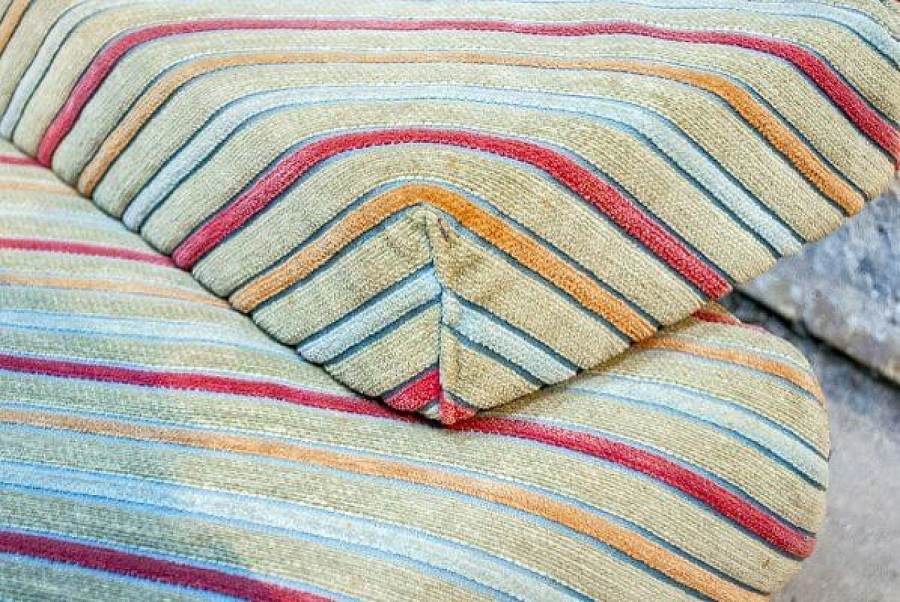 Sofa with Missoni fabric by Giovanni Offredi for Saporiti, 1970s 5