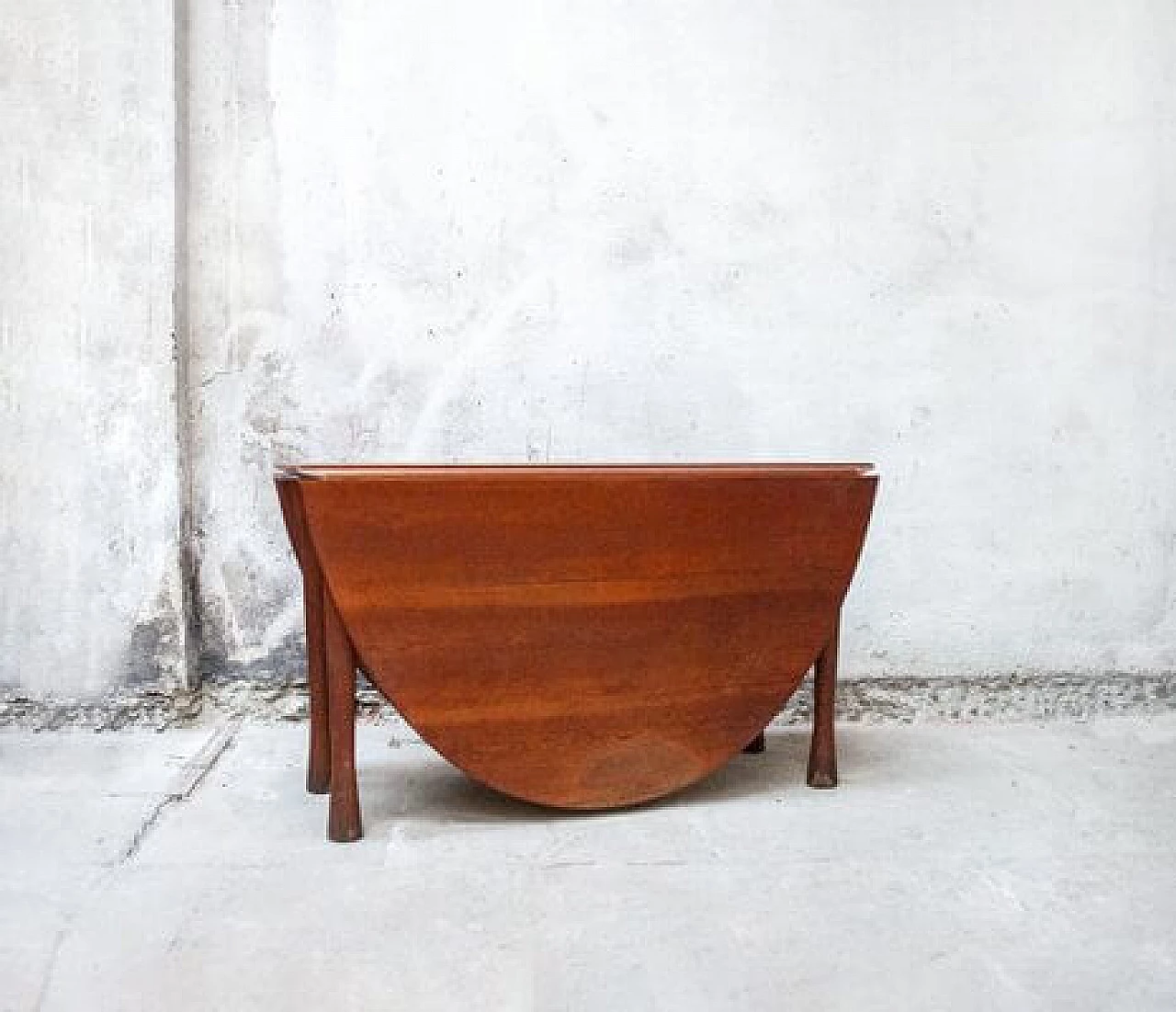 Babe oval table in cherry wood by Vico Magistretti for ICF De Padova, 1988 6