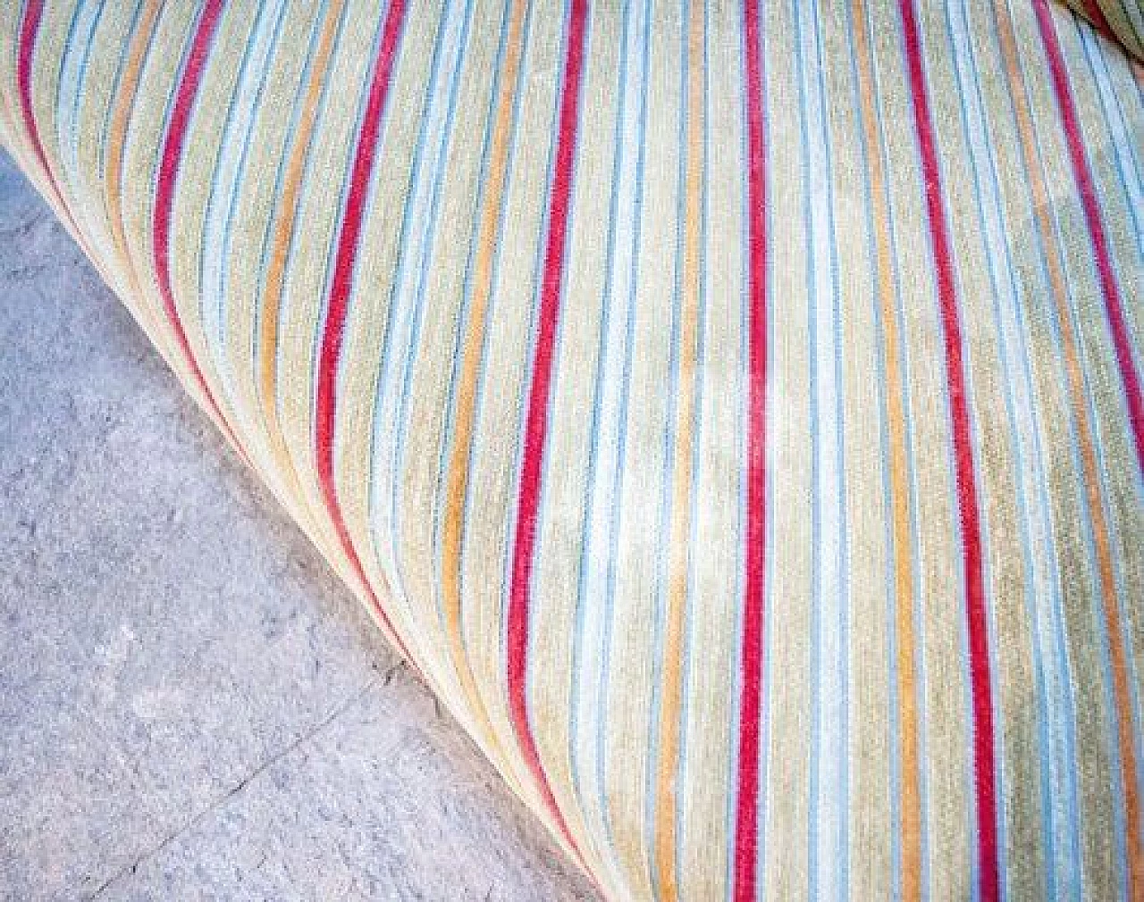 Sofa with Missoni fabric by Giovanni Offredi for Saporiti, 1970s 7