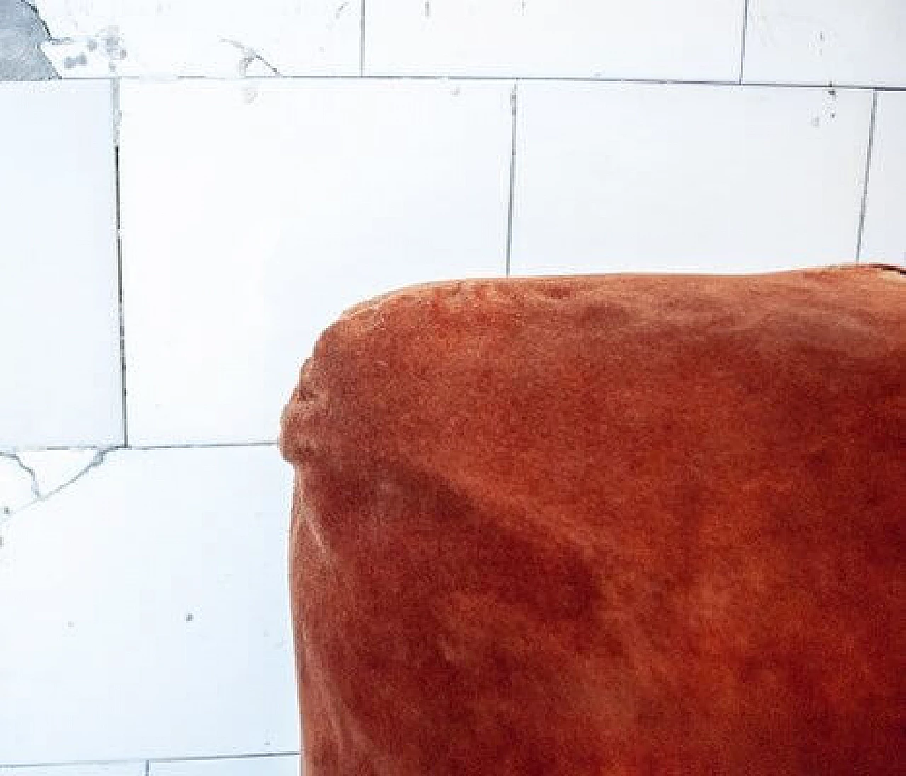 3 divani in camoscio arancione di Antonello Mosca per Cinova, anni '60 8