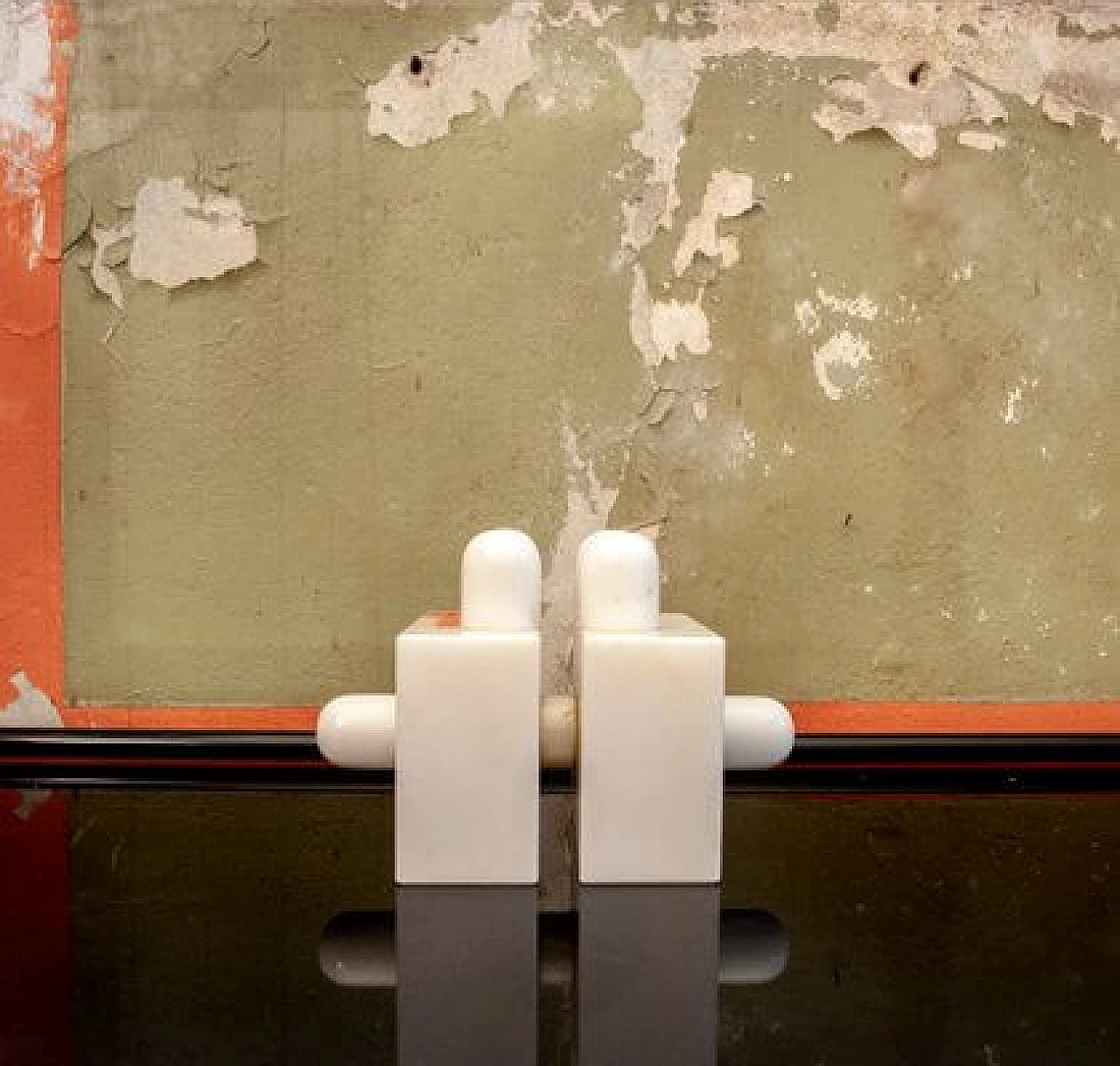 Jean Jacques Schnegg per Area Visual Art Research, Modulo, scultura in marmo di Carrara, anni '70 3