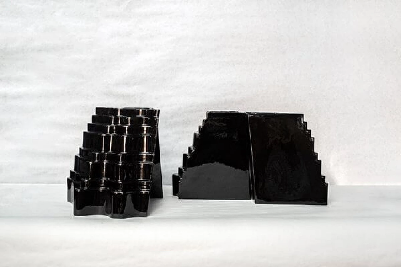 Vasi modulari in ceramica nera di Sergio Asti per Gabbianelli, 1968 3