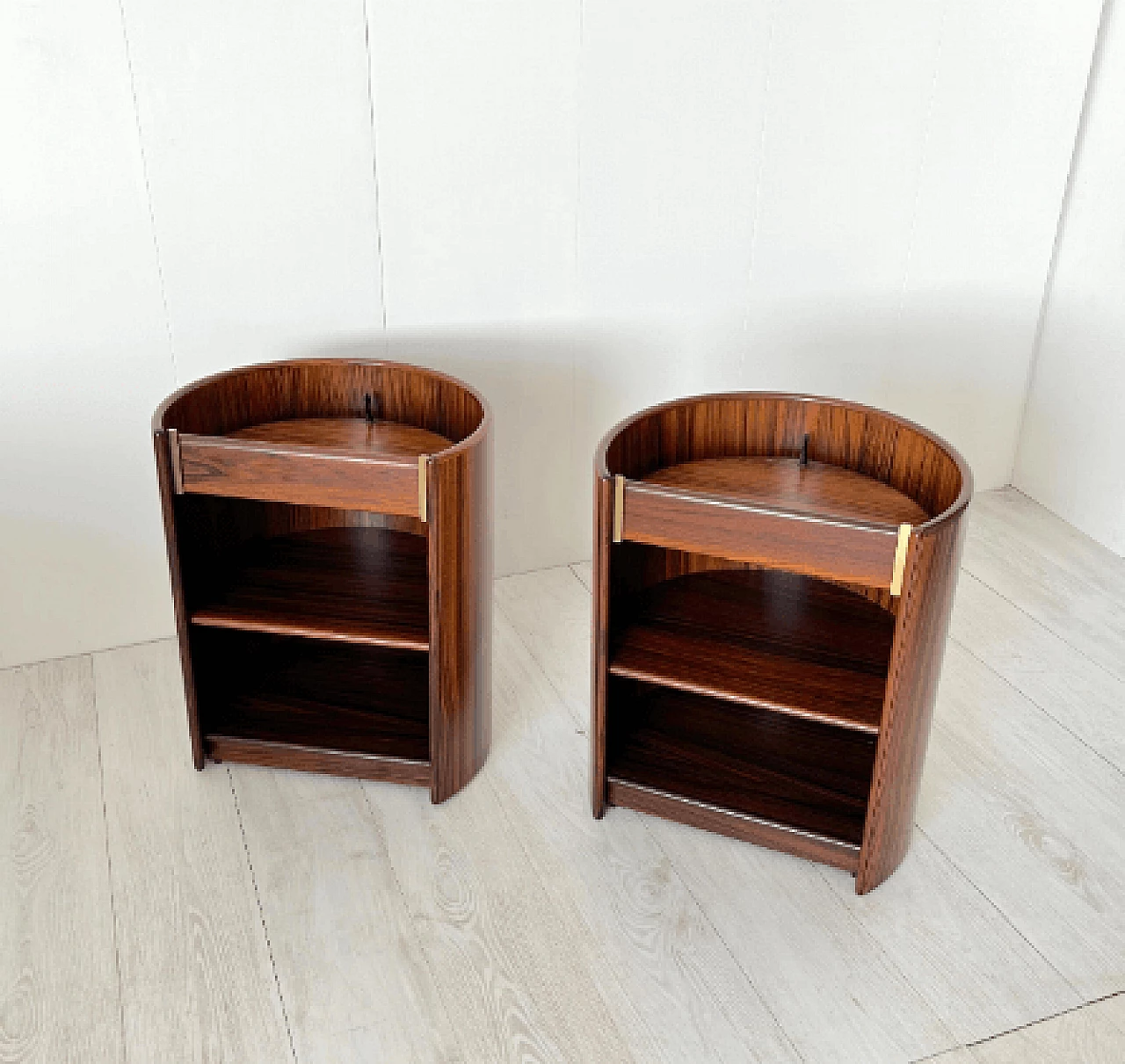 Pair of Artona bedside tables by Afra and Tobia Scarpa for Maxalto, 1970s 4
