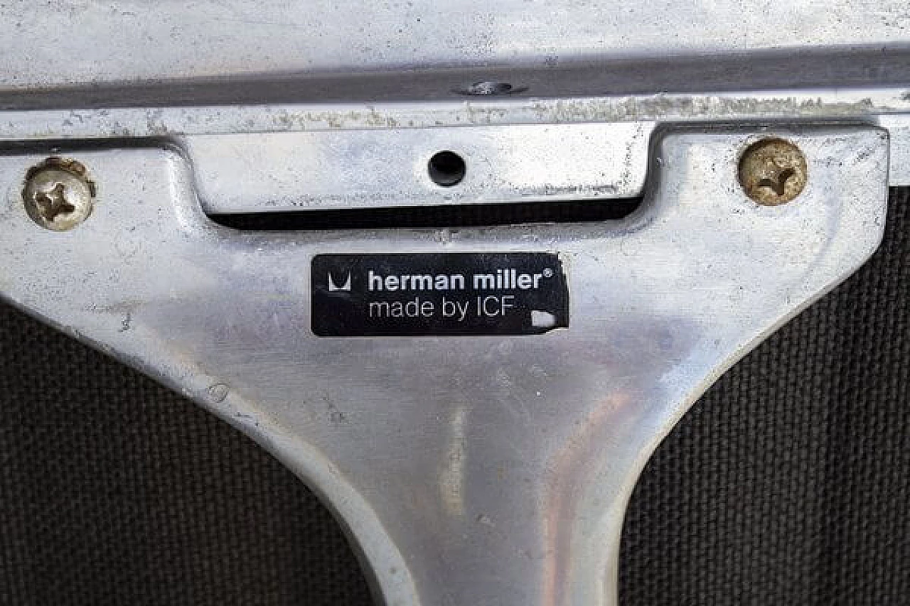 5 Sedie EA 108 in alluminio di Charles & Ray Eames per Herman Miller, anni '70 10