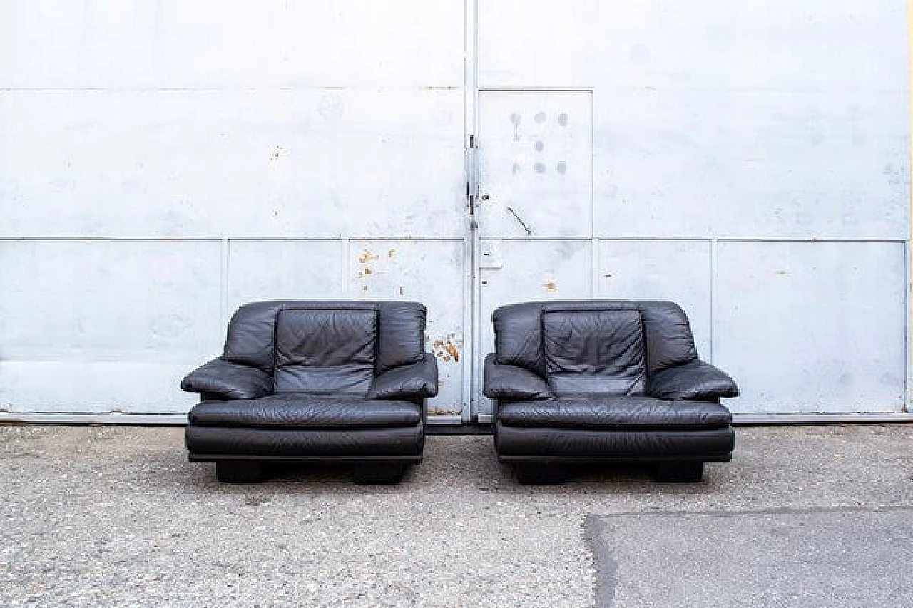 Pair of armchairs in black leather, 1970s 1