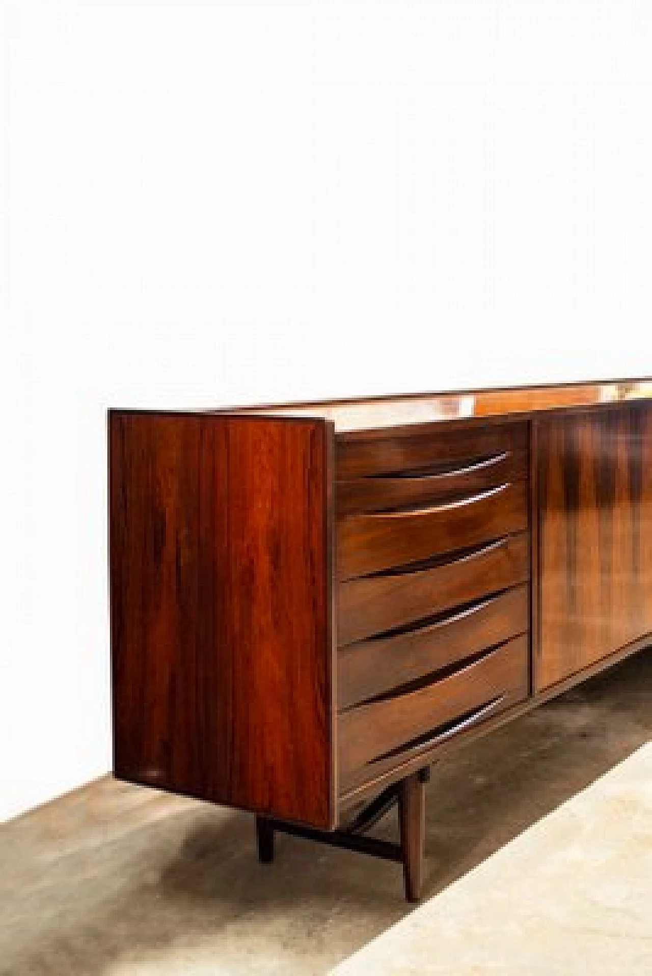 Credenza danese in palissandro, anni '60 2