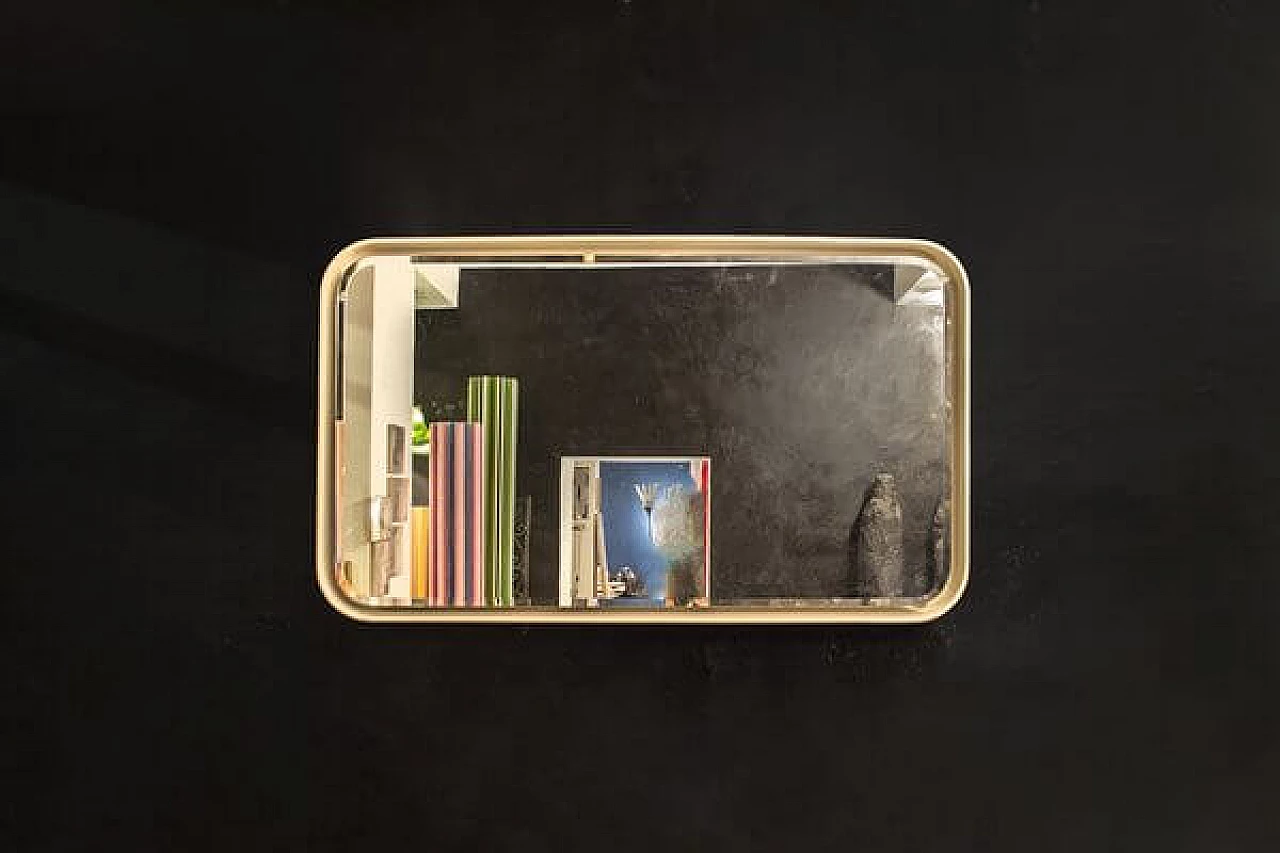 Specchio retroilluminato in fibra di vetro, anni '70 1