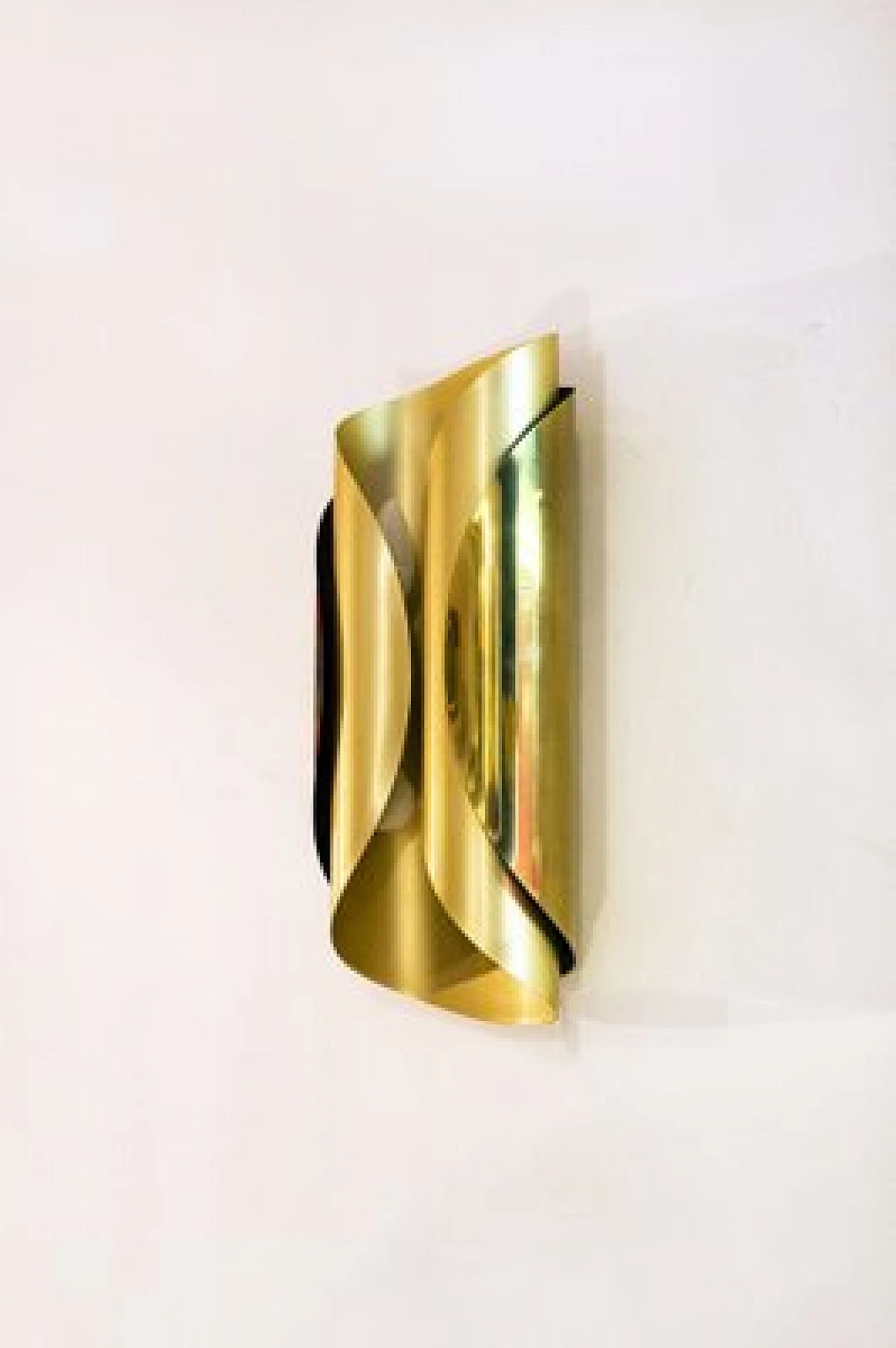 Brass wall light, 1970s 2