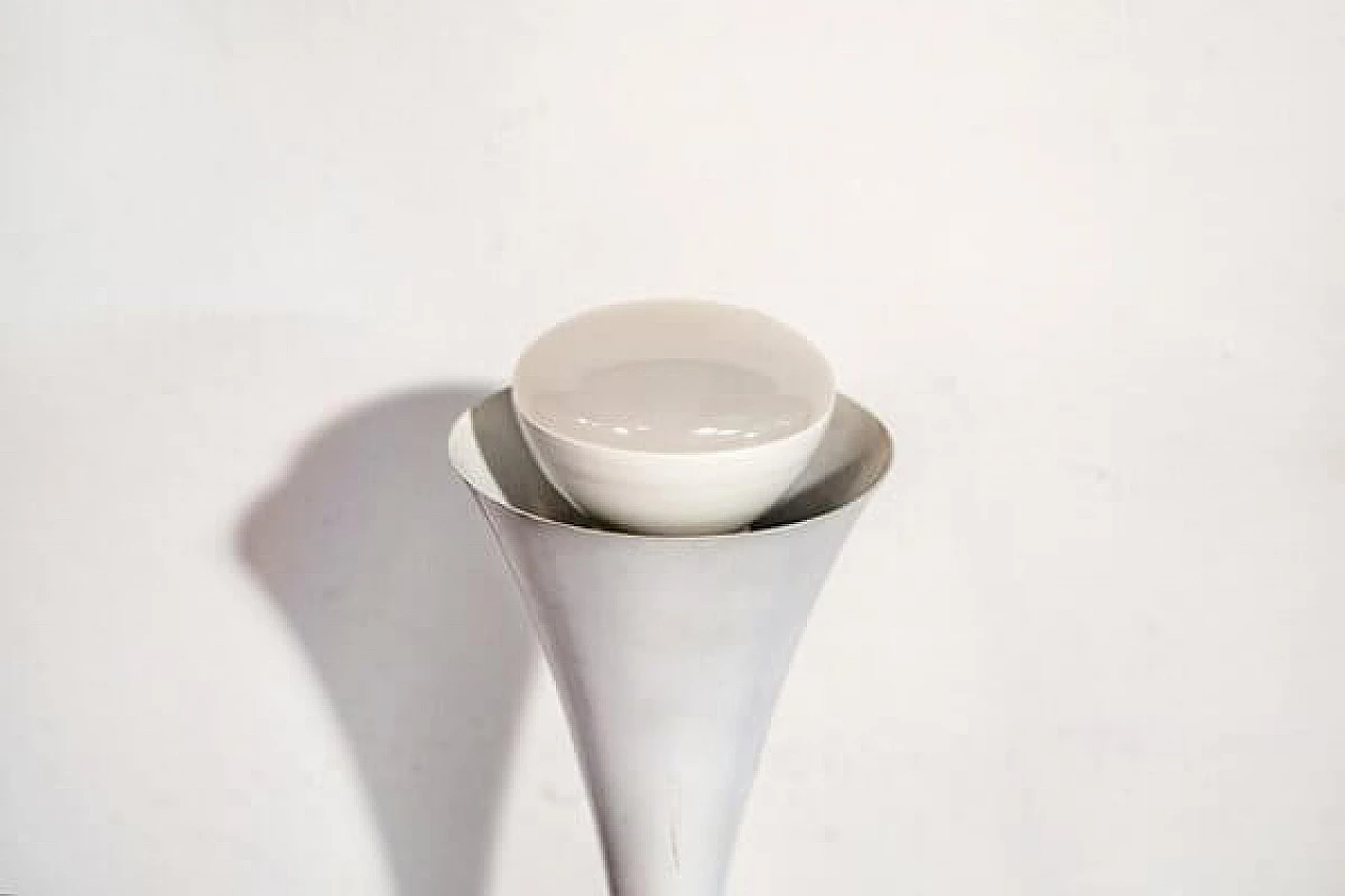 Lampada da tavolo in alluminio attribuita ad Artemide, anni '70 3