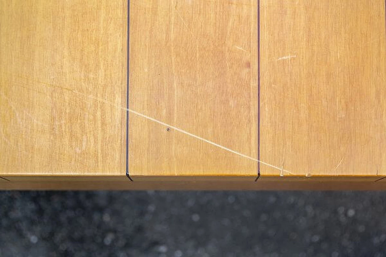 Beechwood dining table with streaks from Ibisco, 1970s 6
