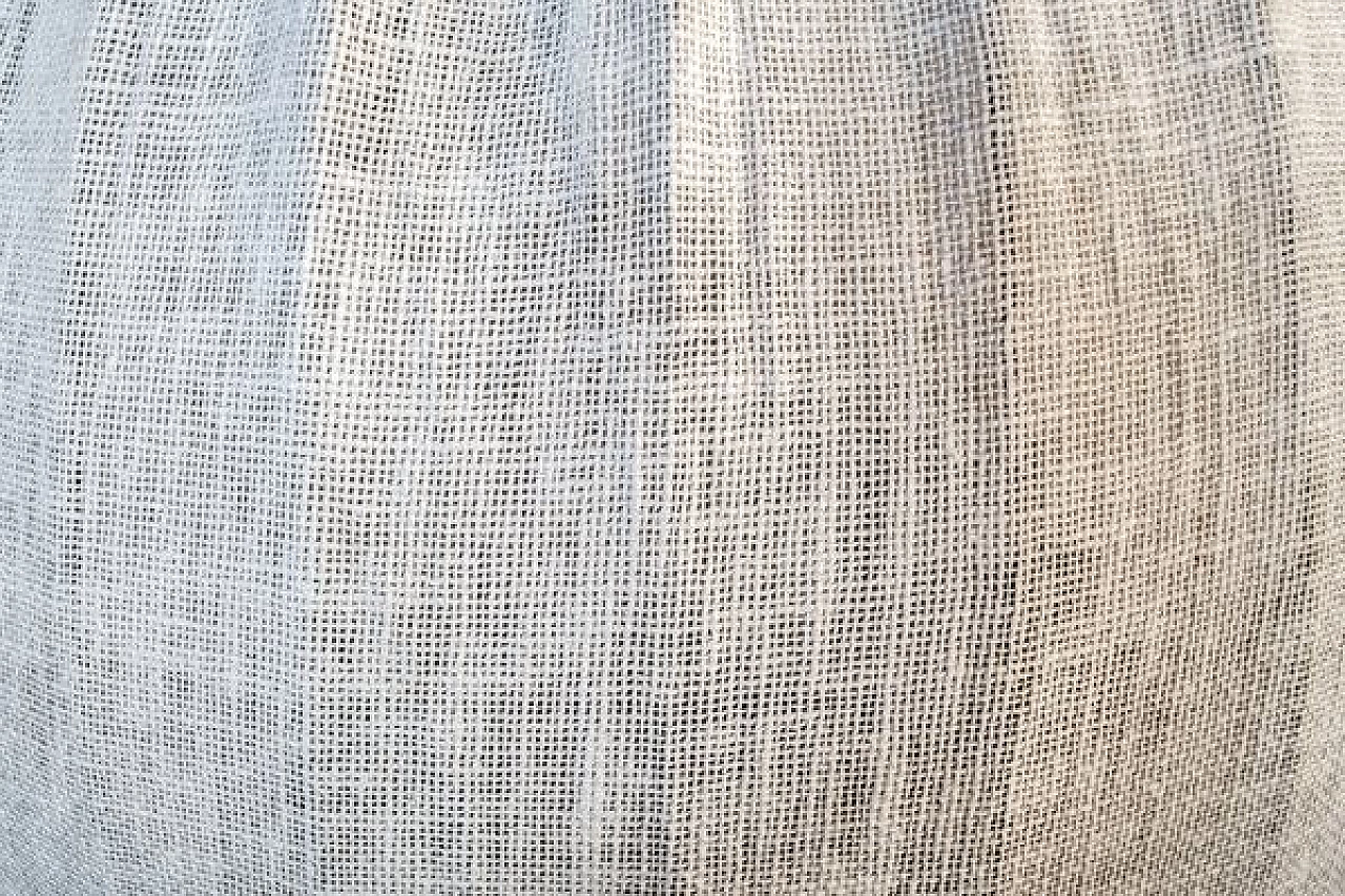 Lampada da soffitto danese in tessuto, anni '50 5