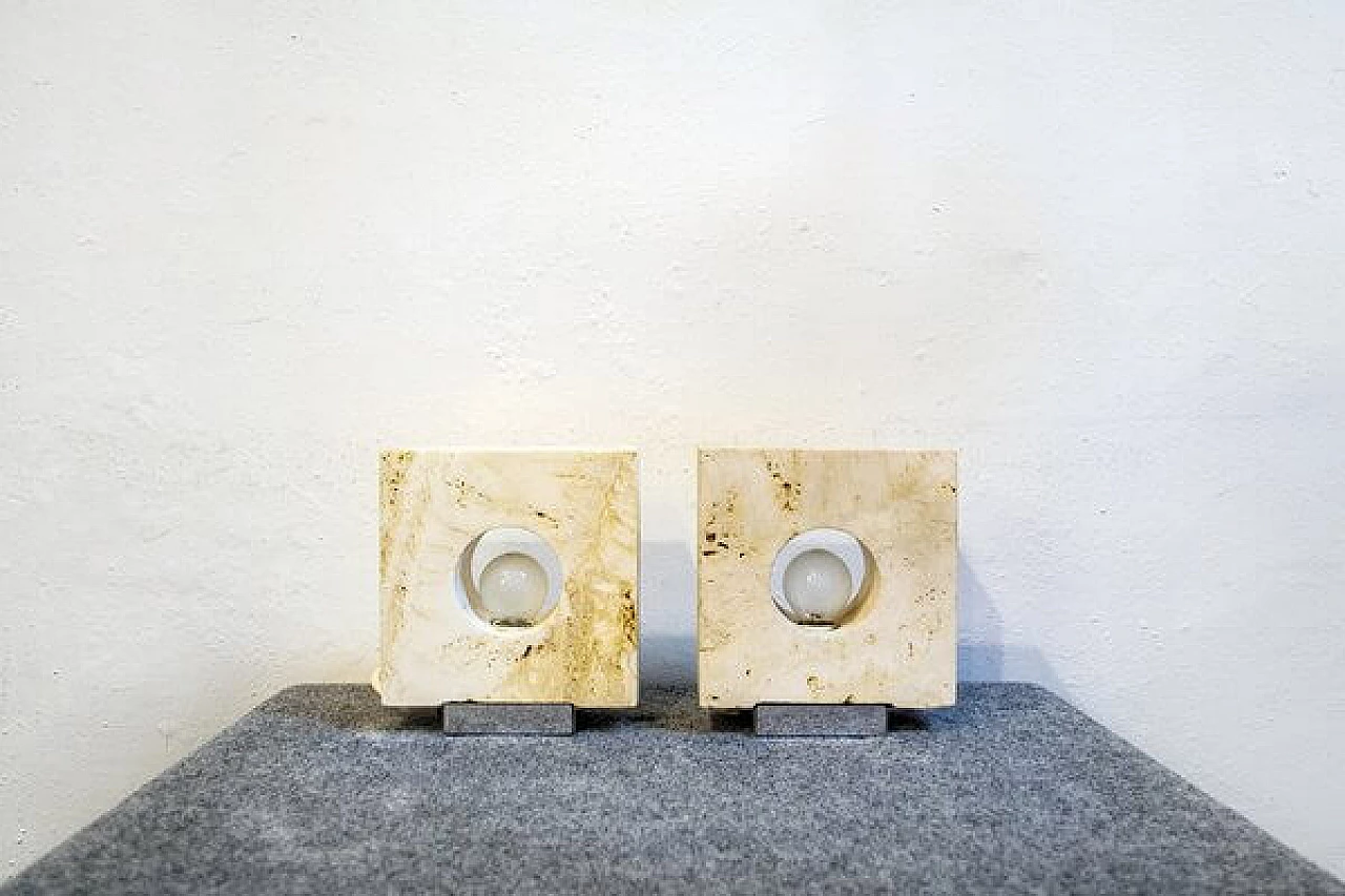 Coppia di Lampade da tavolo in travertino di Giuliano Cesari per Nucleo Sormani, anni '70 1