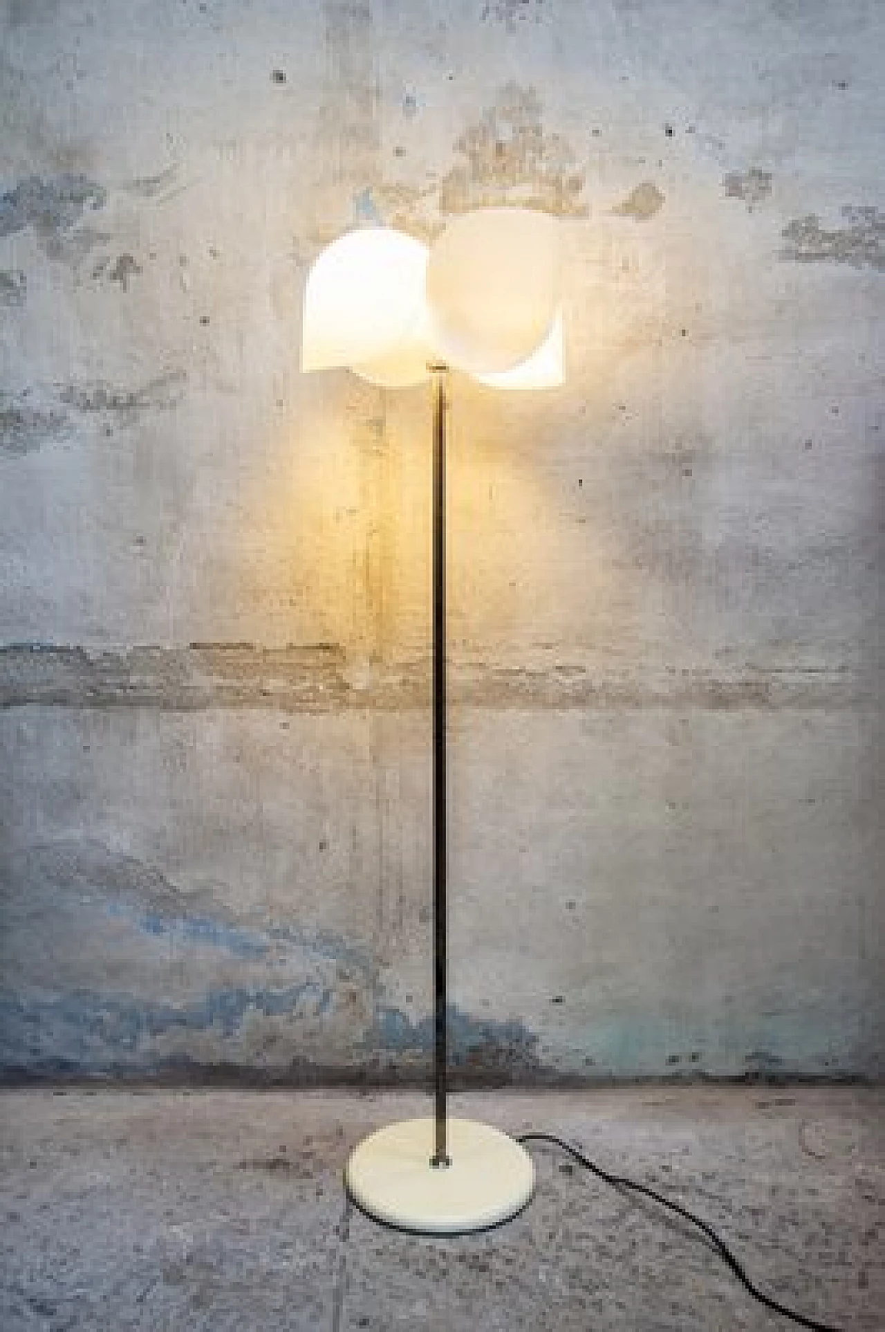 Dafne floor lamp by Olaf Von Bohr for Artemide, 1972 2