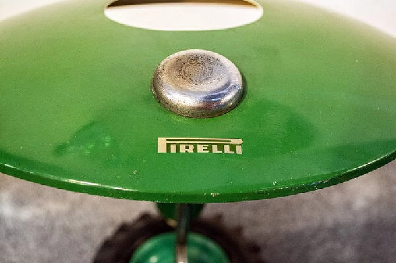 Lampada in alluminio laccato con base in gomma di Pirelli, anni '60 3