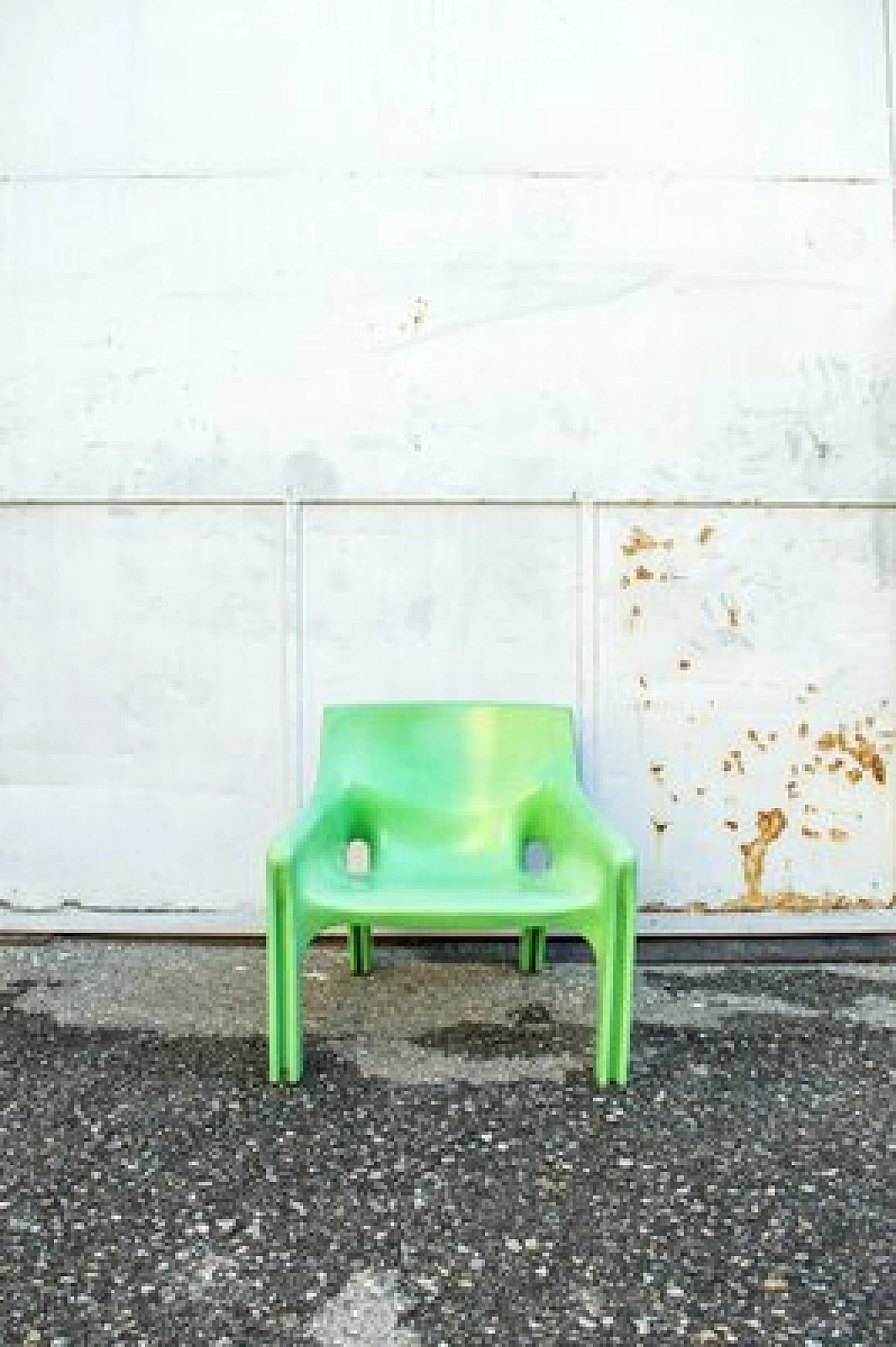 3 green Vicar armchairs by Vico Magistretti for Artemide, 1970s 3