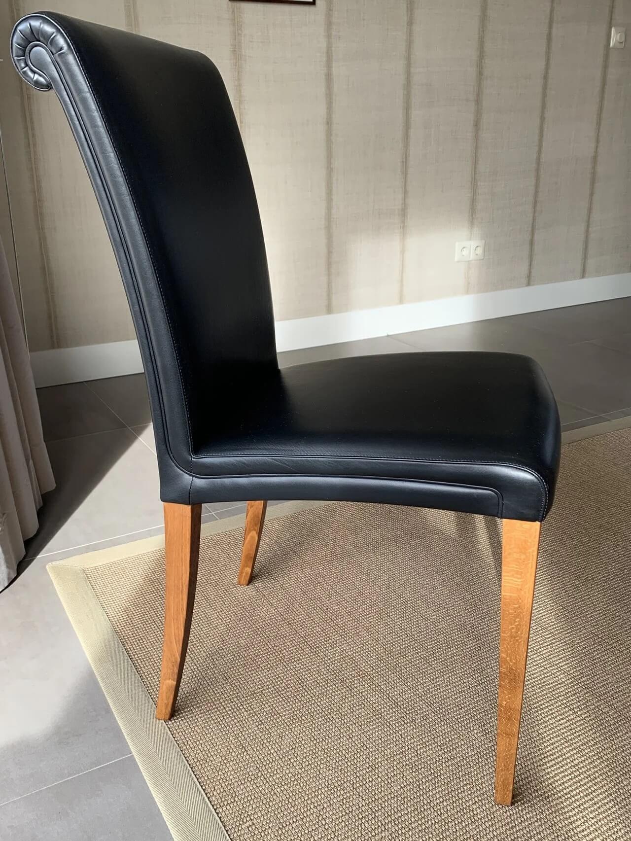 6 Vittoria chairs by Poltrona Frau | intOndo