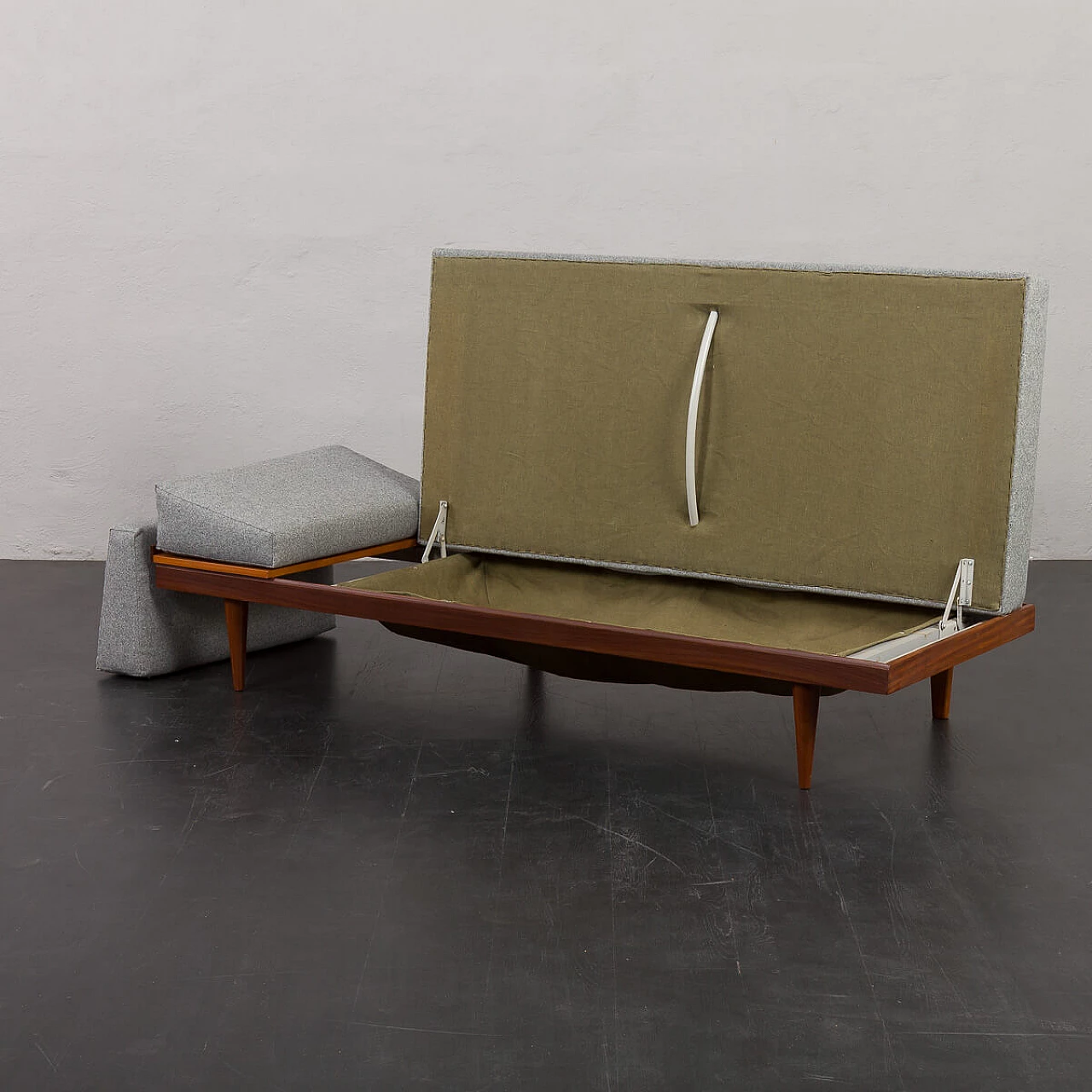 Svane sofa, daybed and pair of coffee tables by Ingmar Relling for Ekornes, 1970s 8