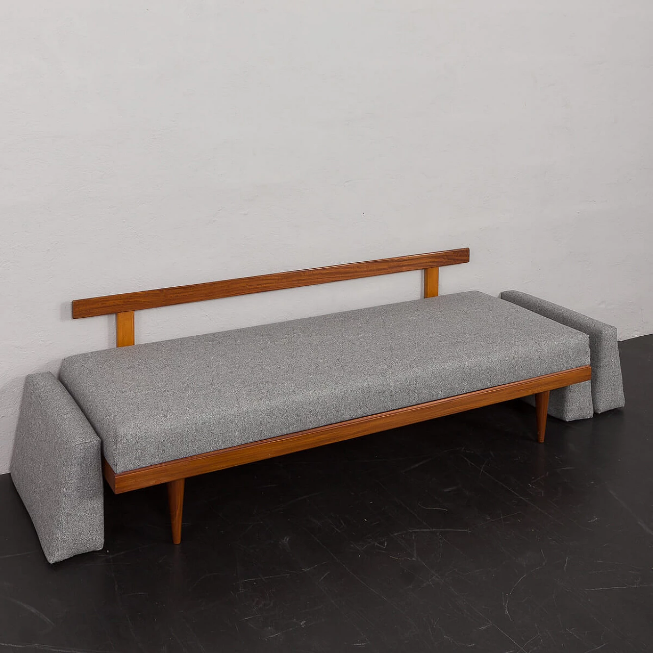 Svane sofa, daybed and pair of coffee tables by Ingmar Relling for Ekornes, 1970s 28