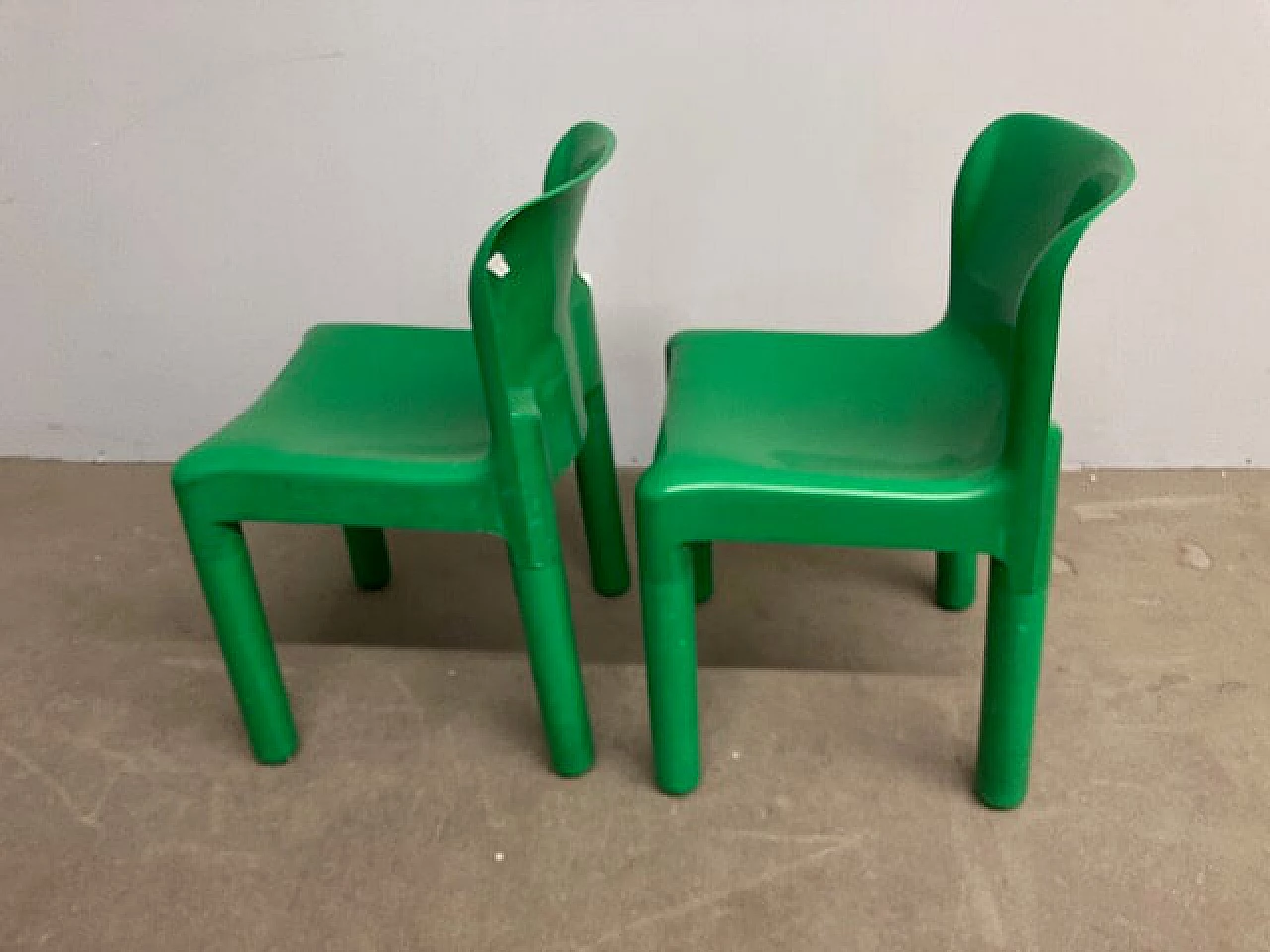 Pair of 4875 green plastic chairs by Carlo Bartoli for Kartell, 1970s 7