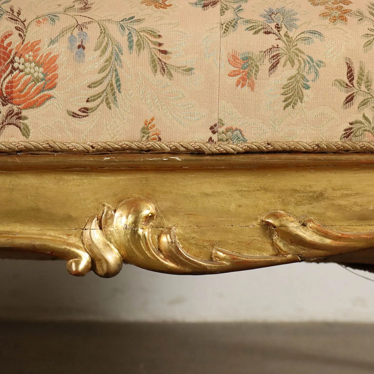 Neo-Baroque gilded wood and fabric sofa, late 19th century 8