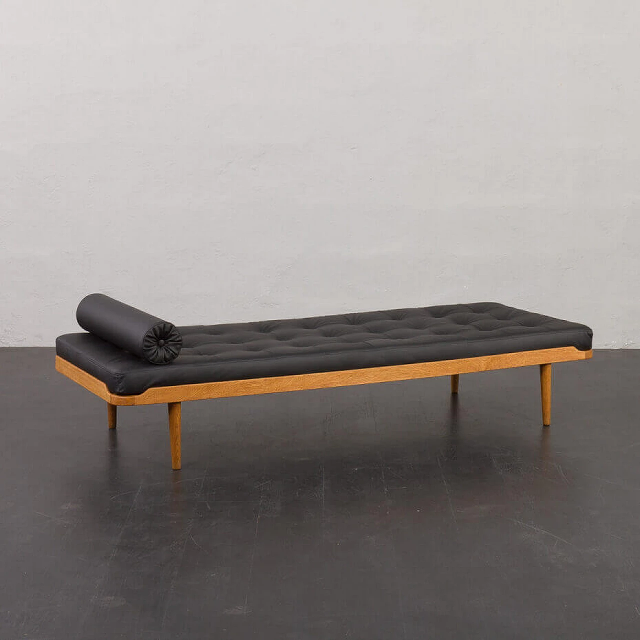 Danish solid oak and black leather daybed, 1960s 2