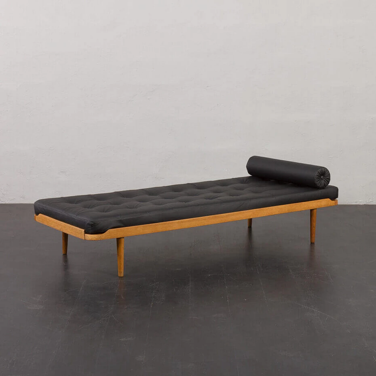 Danish solid oak and black leather daybed, 1960s 6