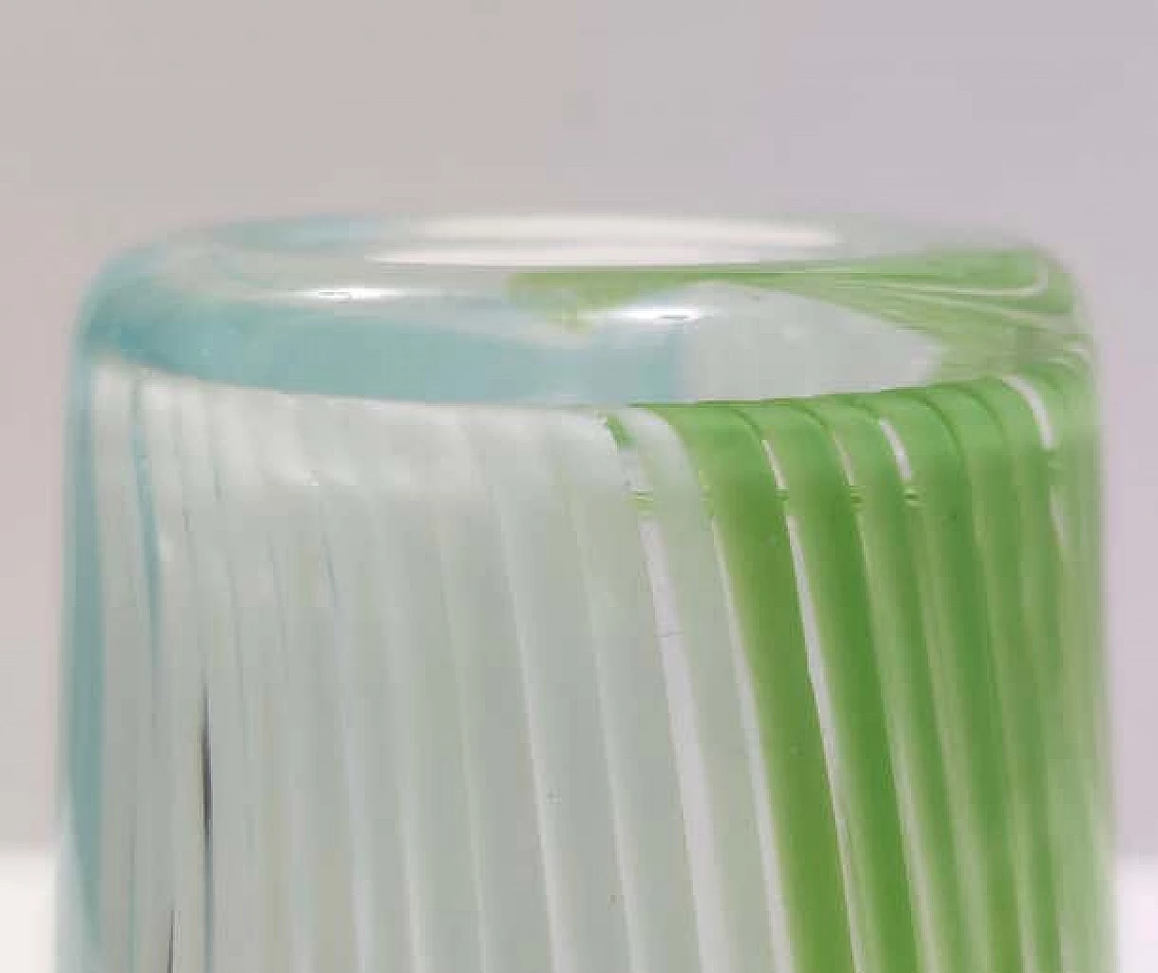 Vaso in vetro di Murano verde, bianco e azzurro di Dino Martens, anni '50 6