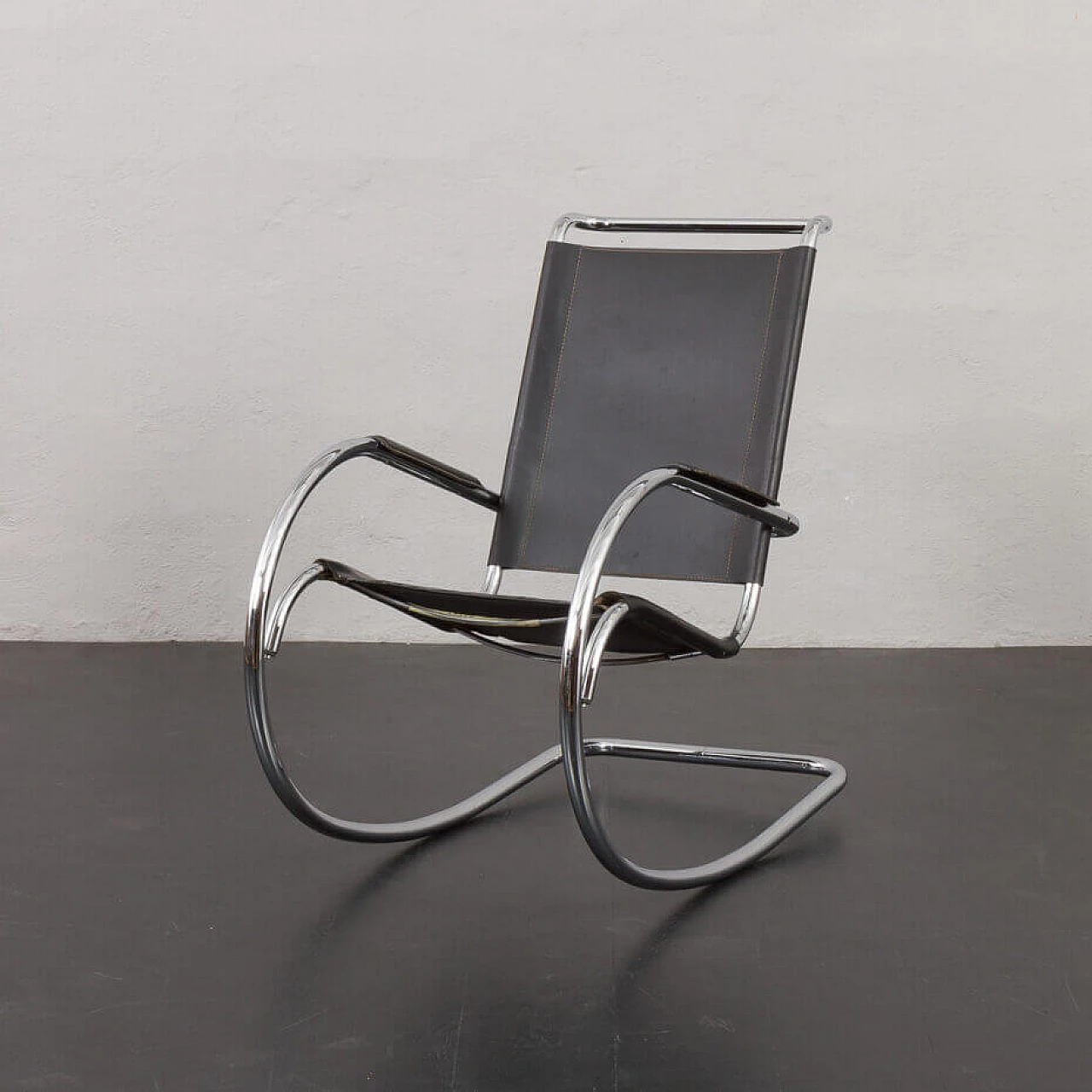 Bauhaus-style leather rocking chair by Fasem, 1970s 2