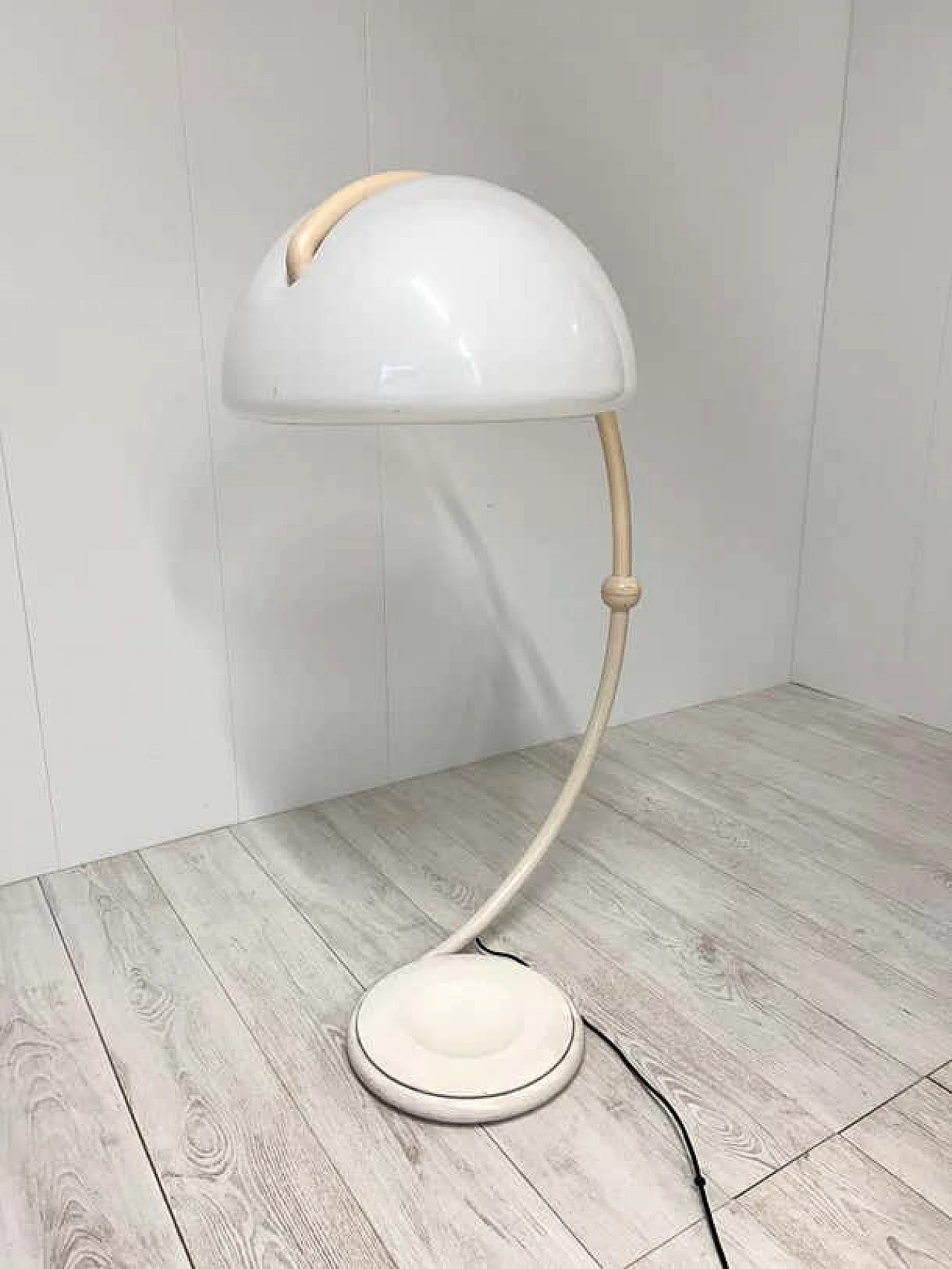 Serpente floor lamp by Elio Martinelli for Martinelli Luce, 1960s 14