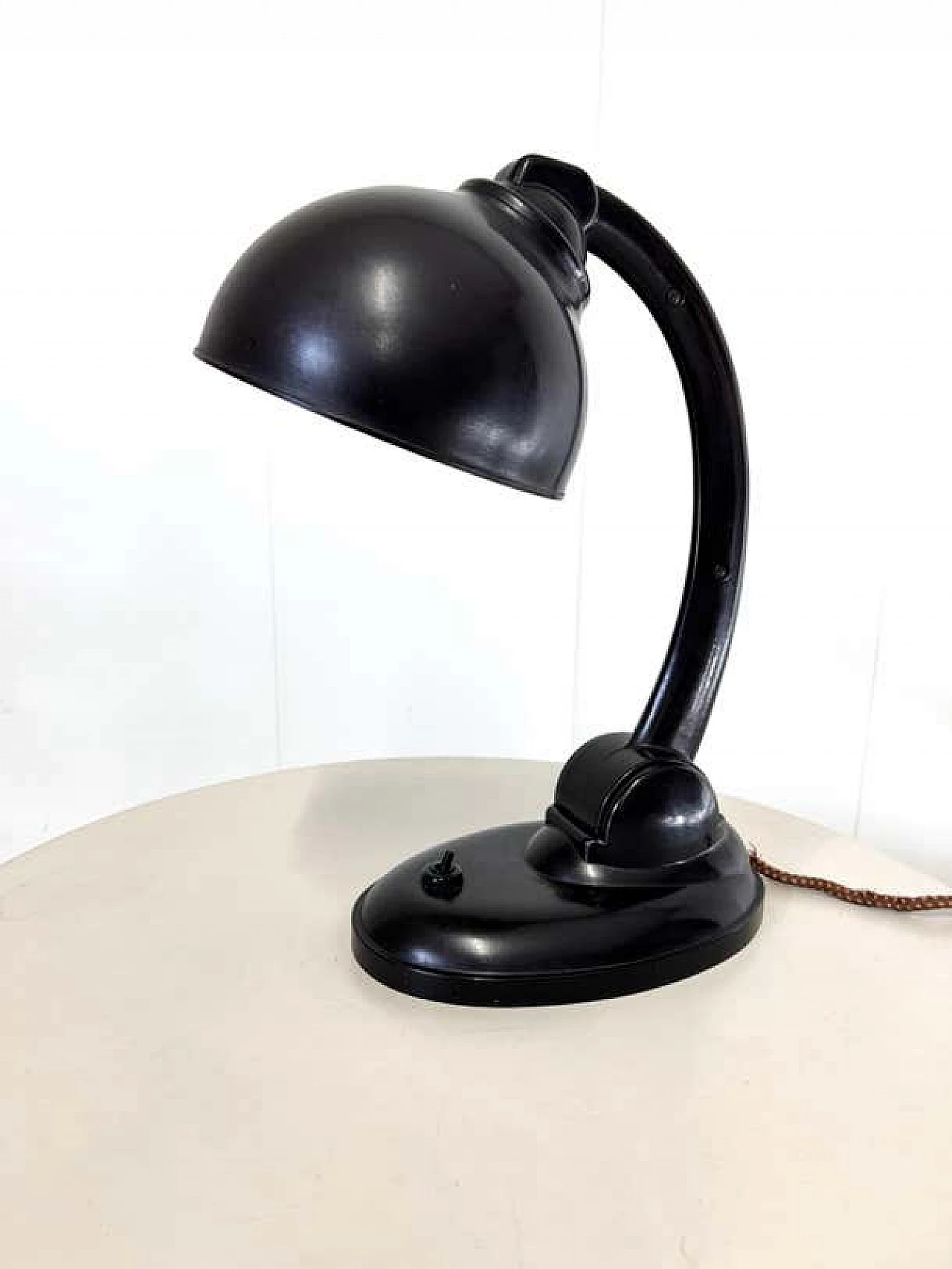 Table lamp 11126 by Eric Kirkham Cole, 1930s 2