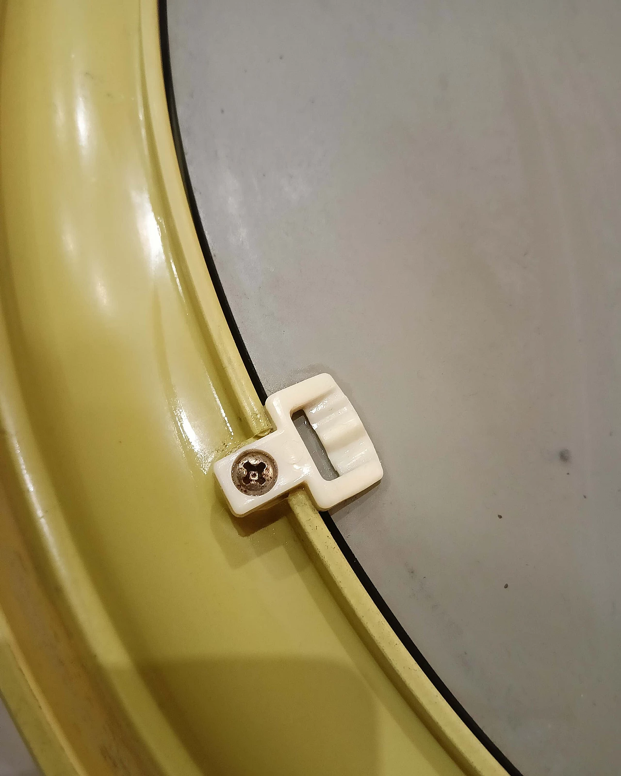 Specchio da parete America di Carrara & Matta, anni '70 5