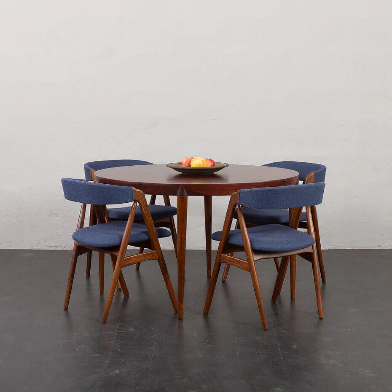 Extendable rosewood dining table by Severin Hansen for Haslev Mobler, 1960s 2