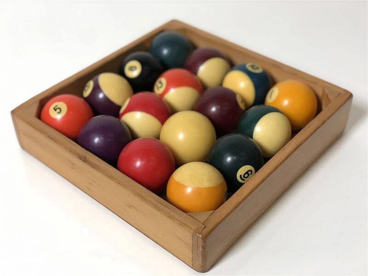 Set of billiard balls with wooden frame, 1960s 3
