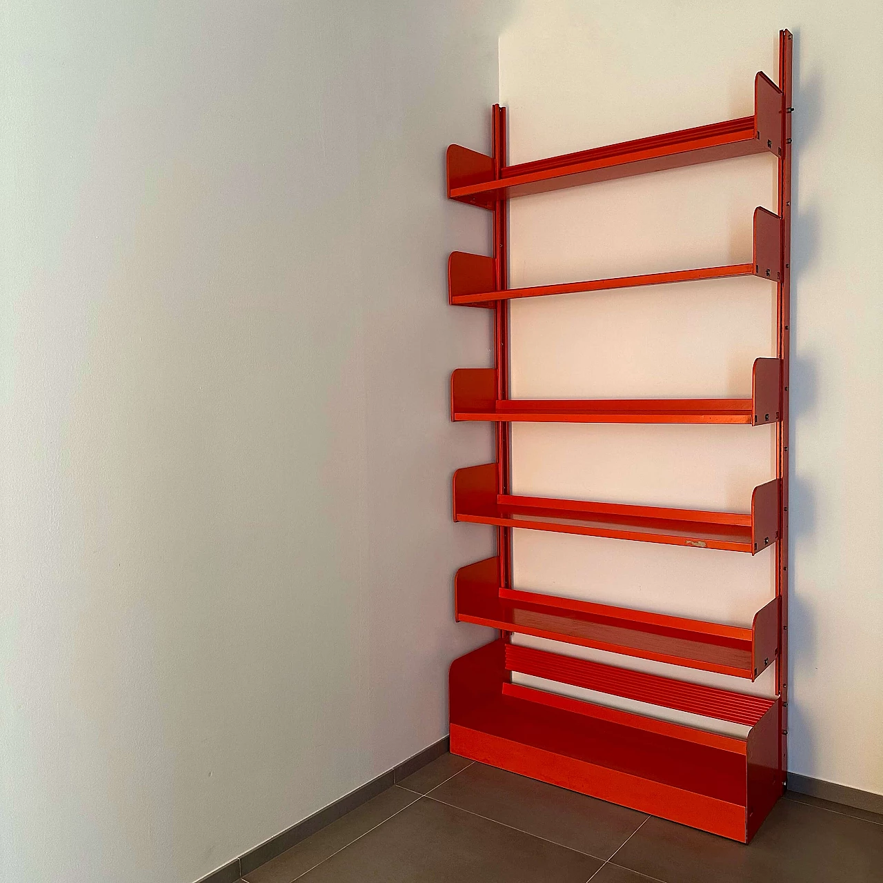 Orange metal bookcase Congresso by Lips Vago, 1968 2
