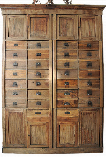 Liberty style oak storage chest of drawers, 1930s