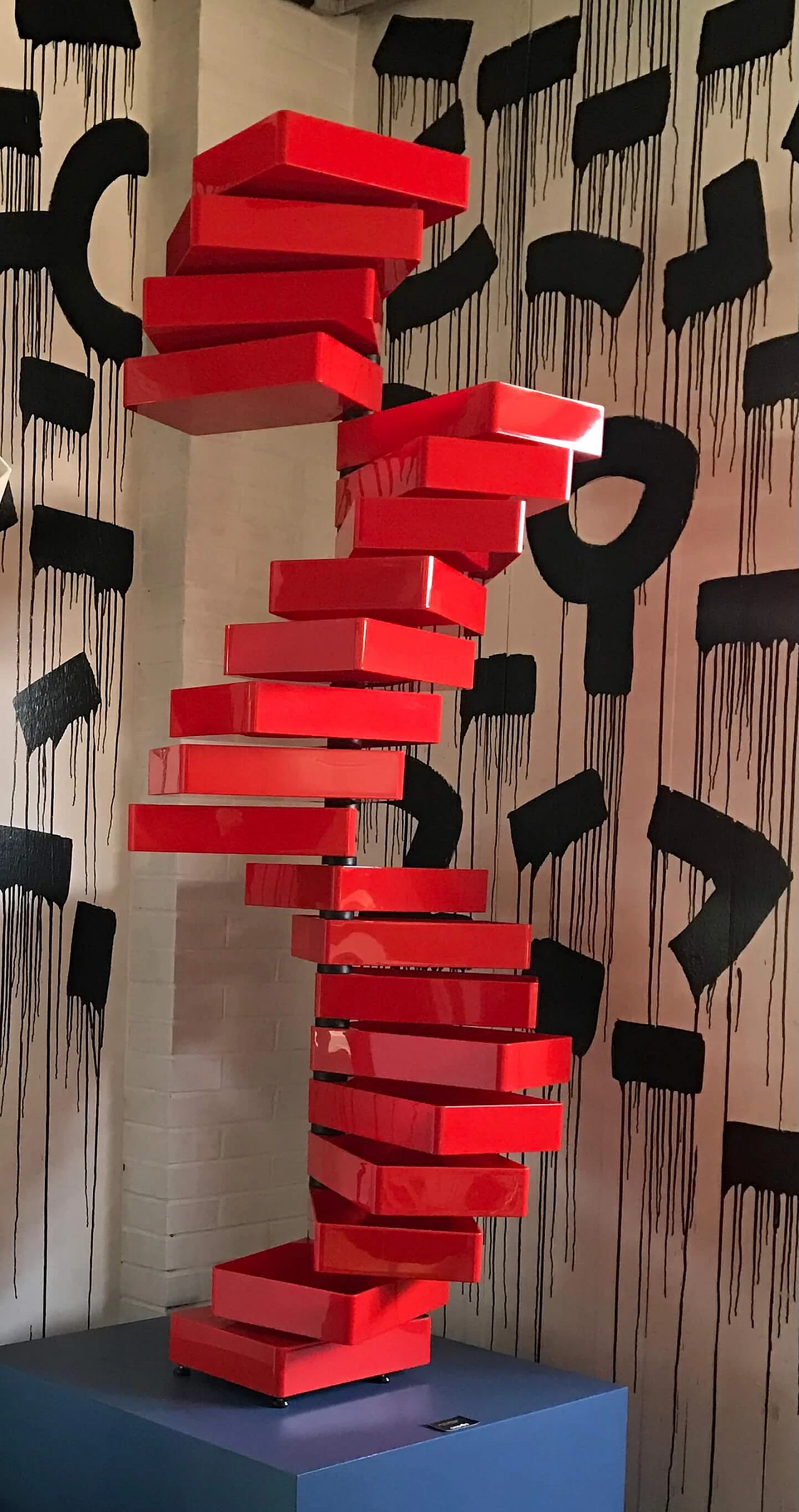 Cassettiera Revolving Cabinet di Shiro Kuramata per Cappellini, 2010 2