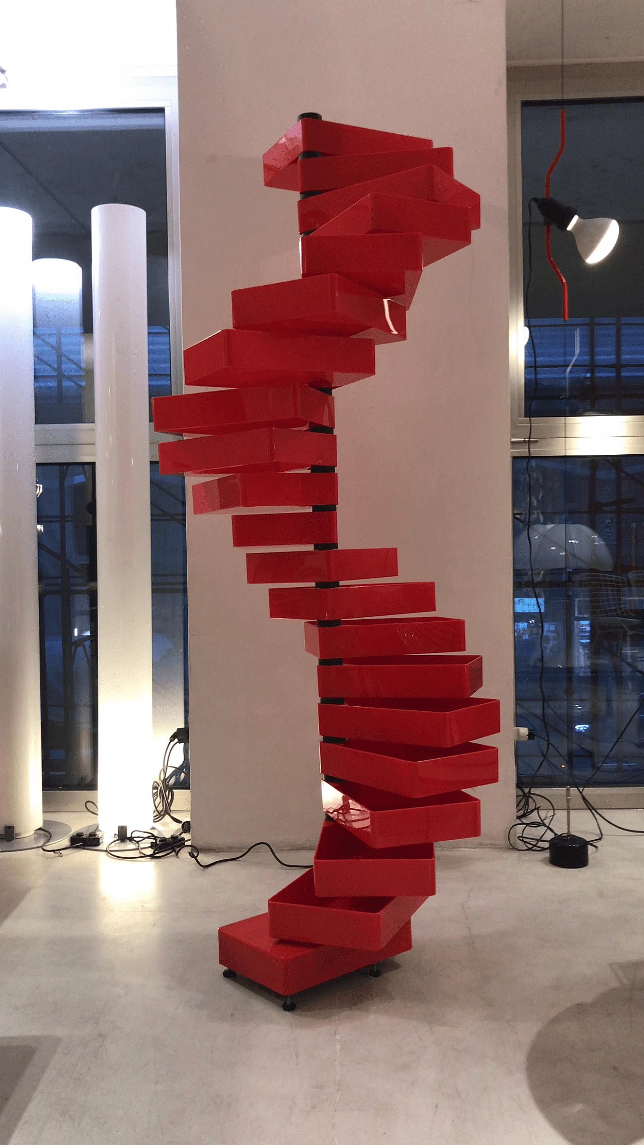 Cassettiera Revolving Cabinet di Shiro Kuramata per Cappellini, 2010 3